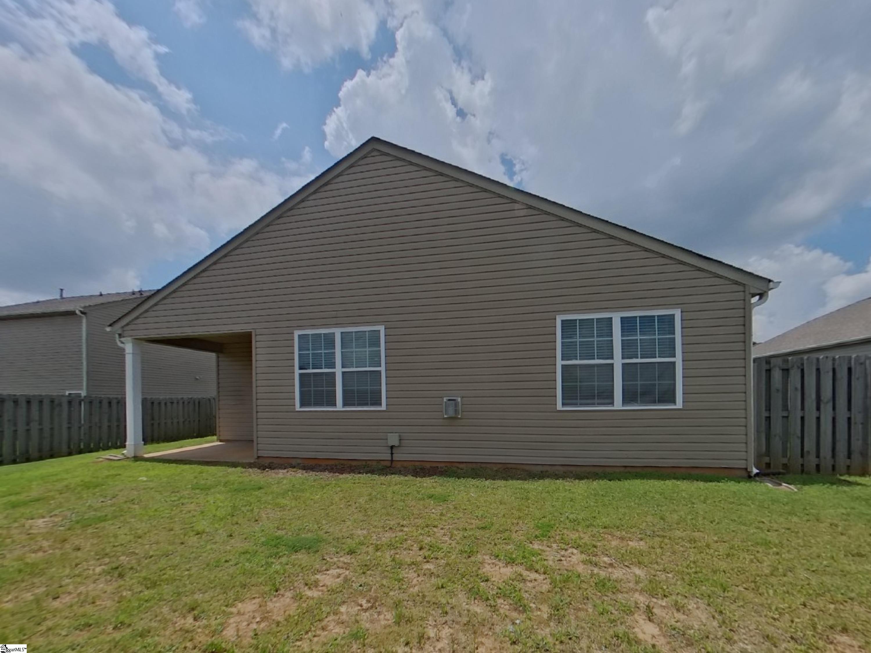 312 New Spring Lane Boiling Springs, SC 29316-9104