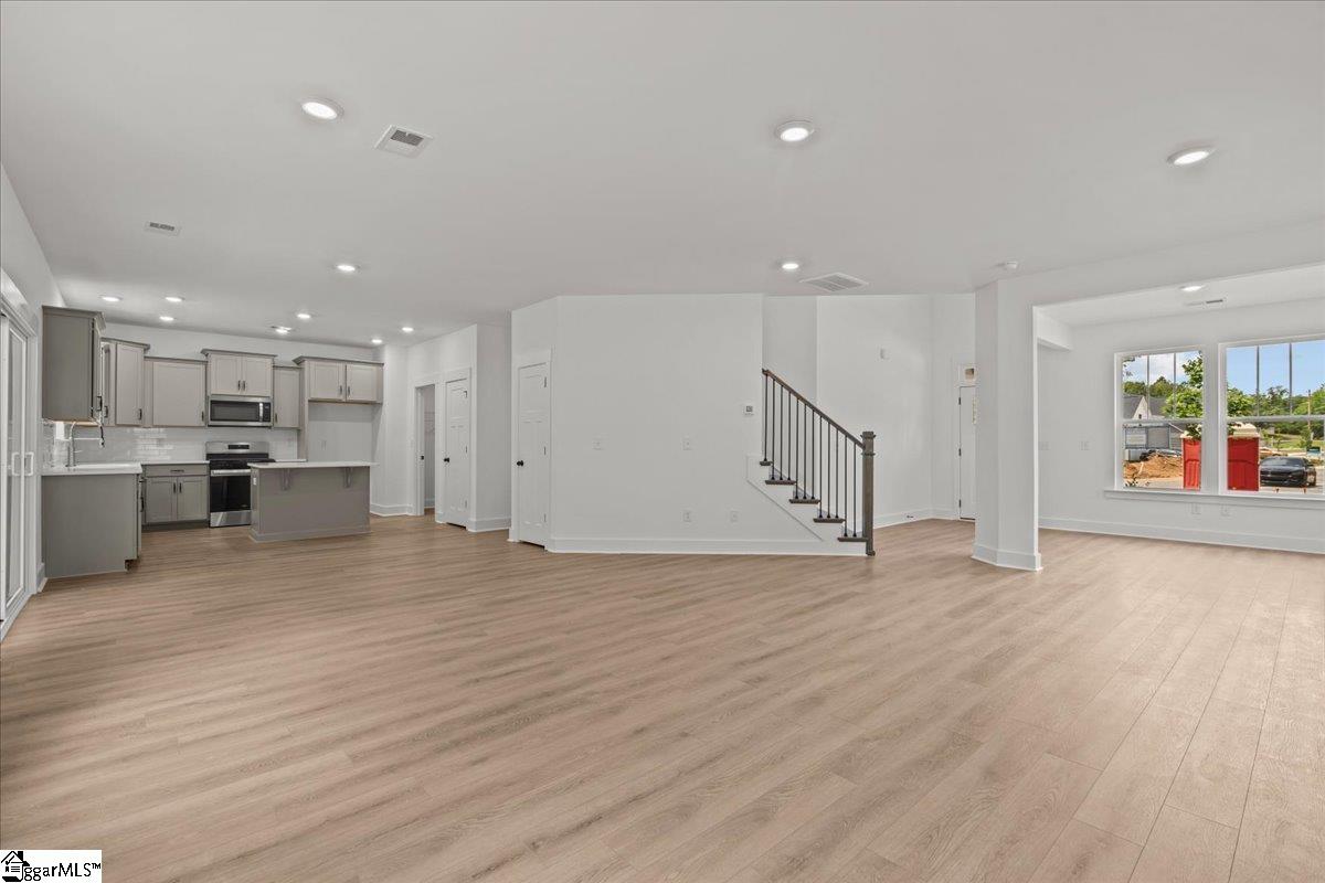 741 Old Magnolia Lane Woodruff, SC 29388