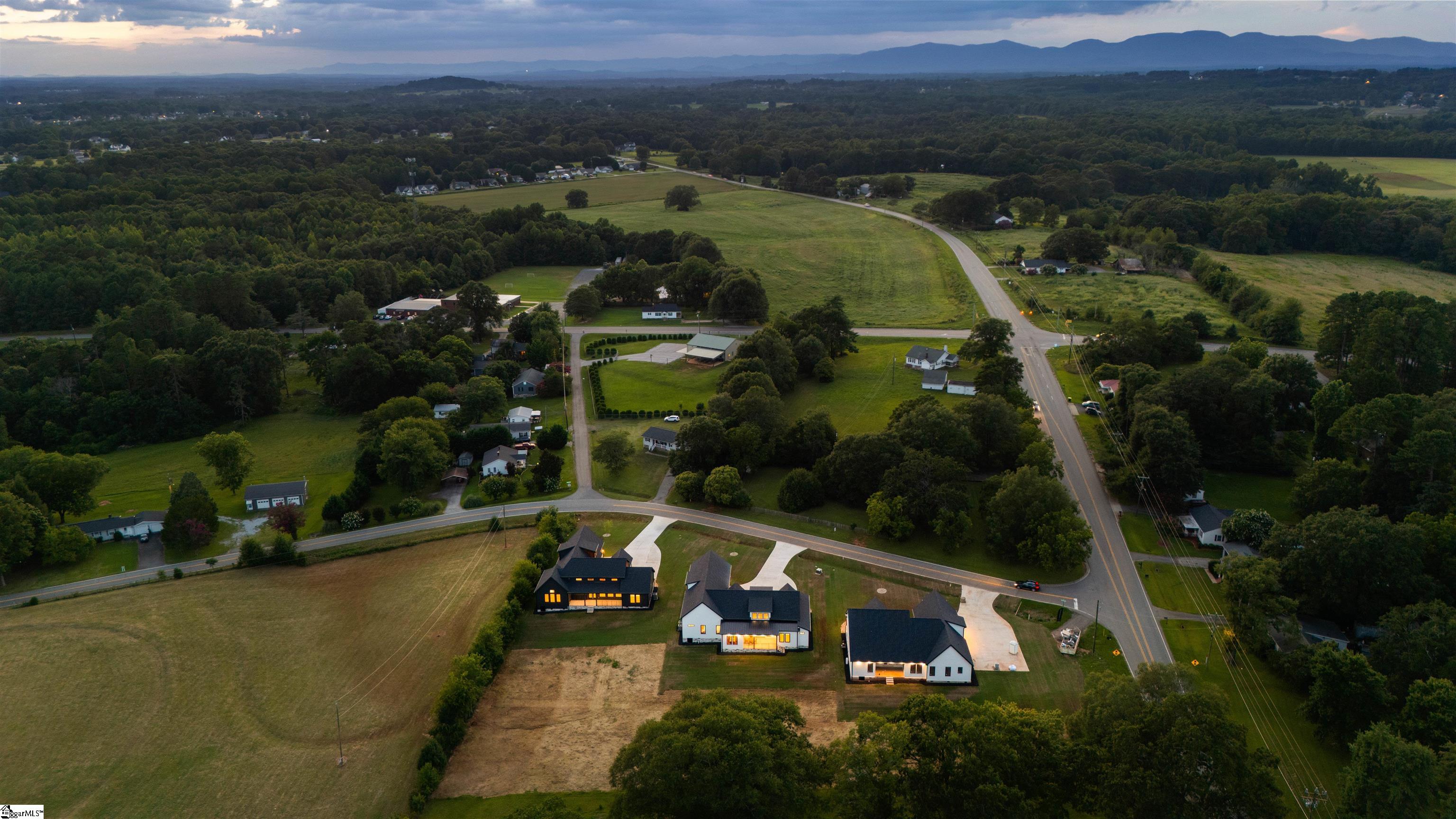 1010 Hickory Hollow Road Inman, SC 29349