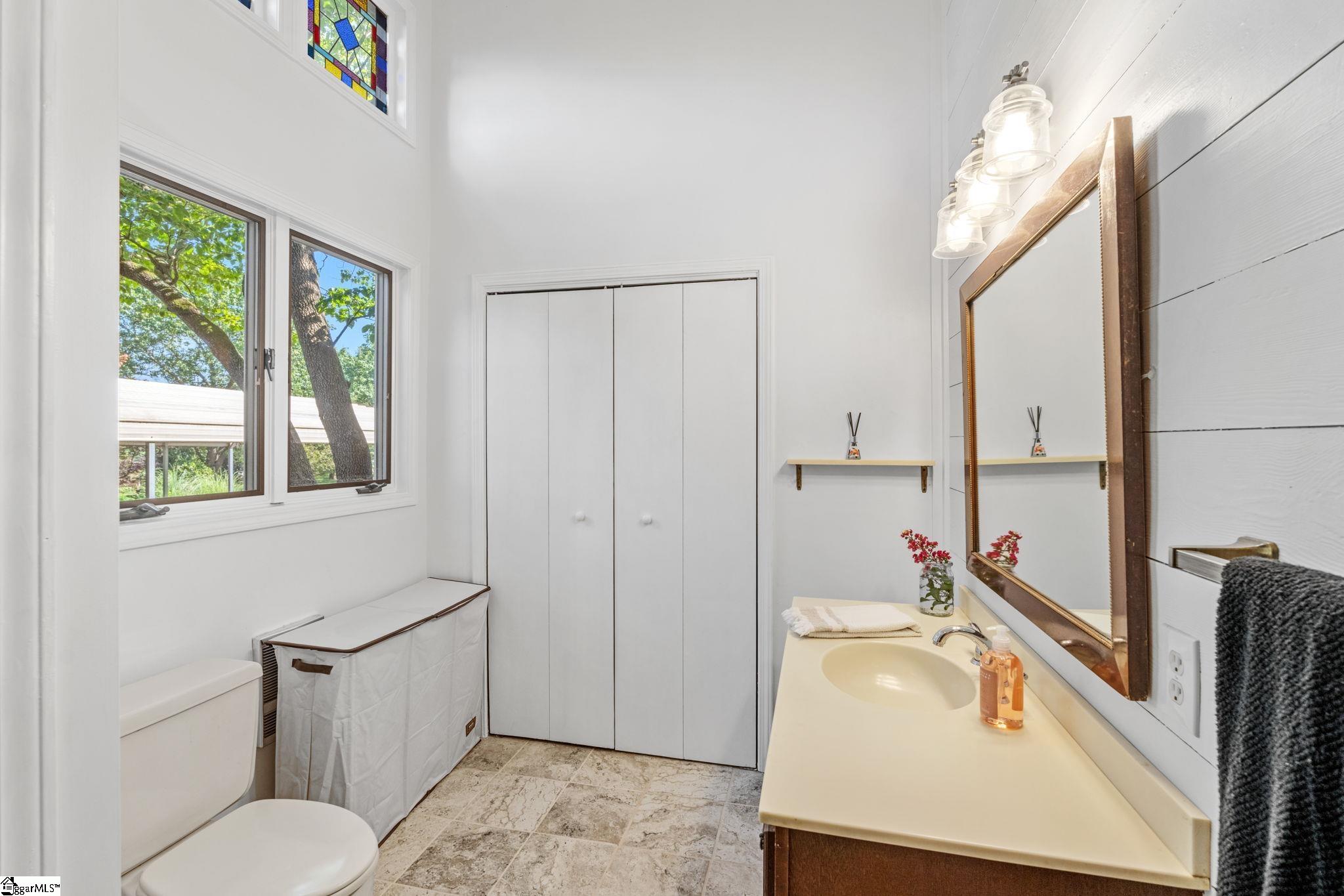 200 Chenault Road Townville, SC 29689
