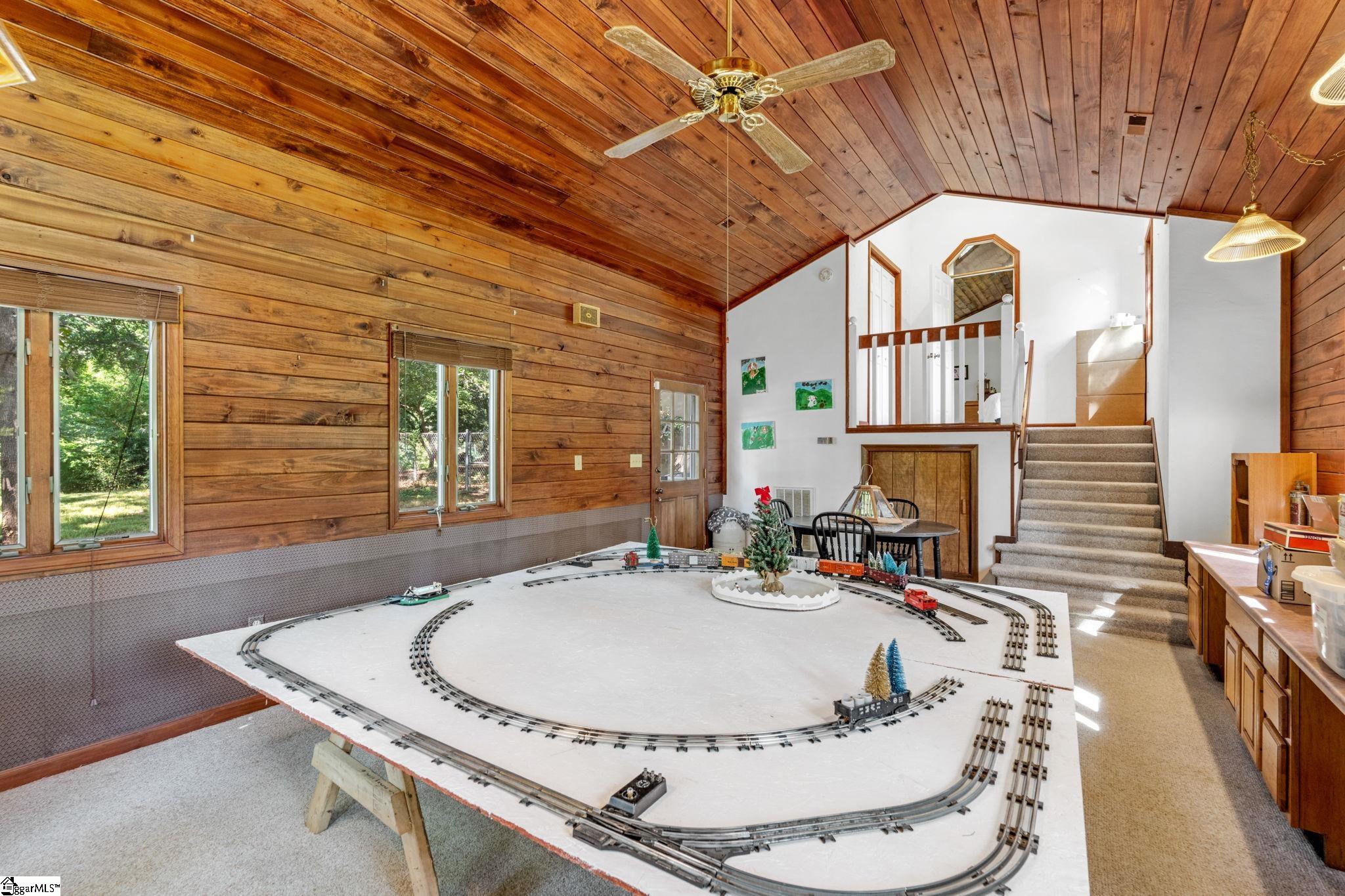 200 Chenault Road Townville, SC 29689