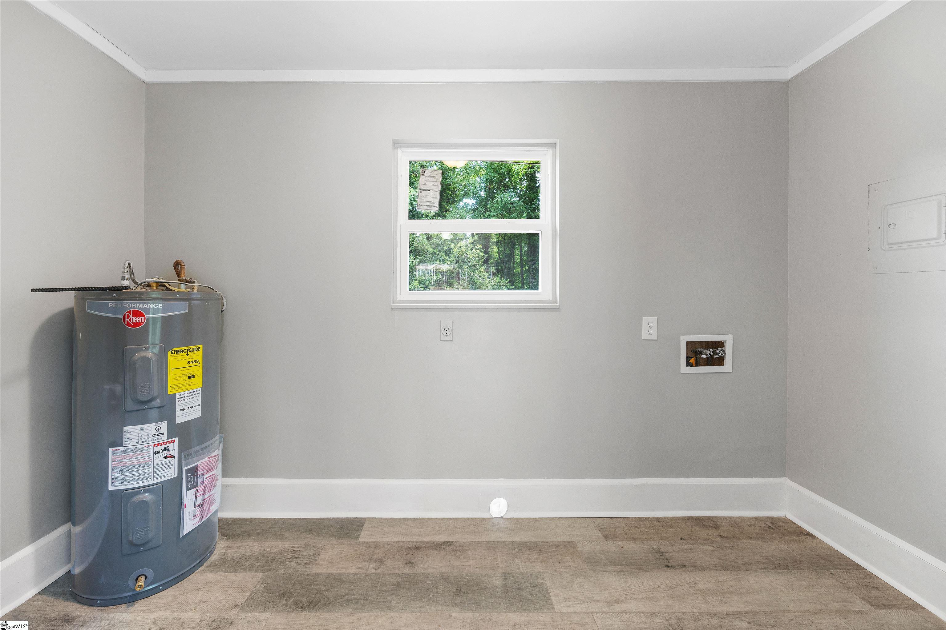 45 Maxie Avenue Greenville, SC 29611