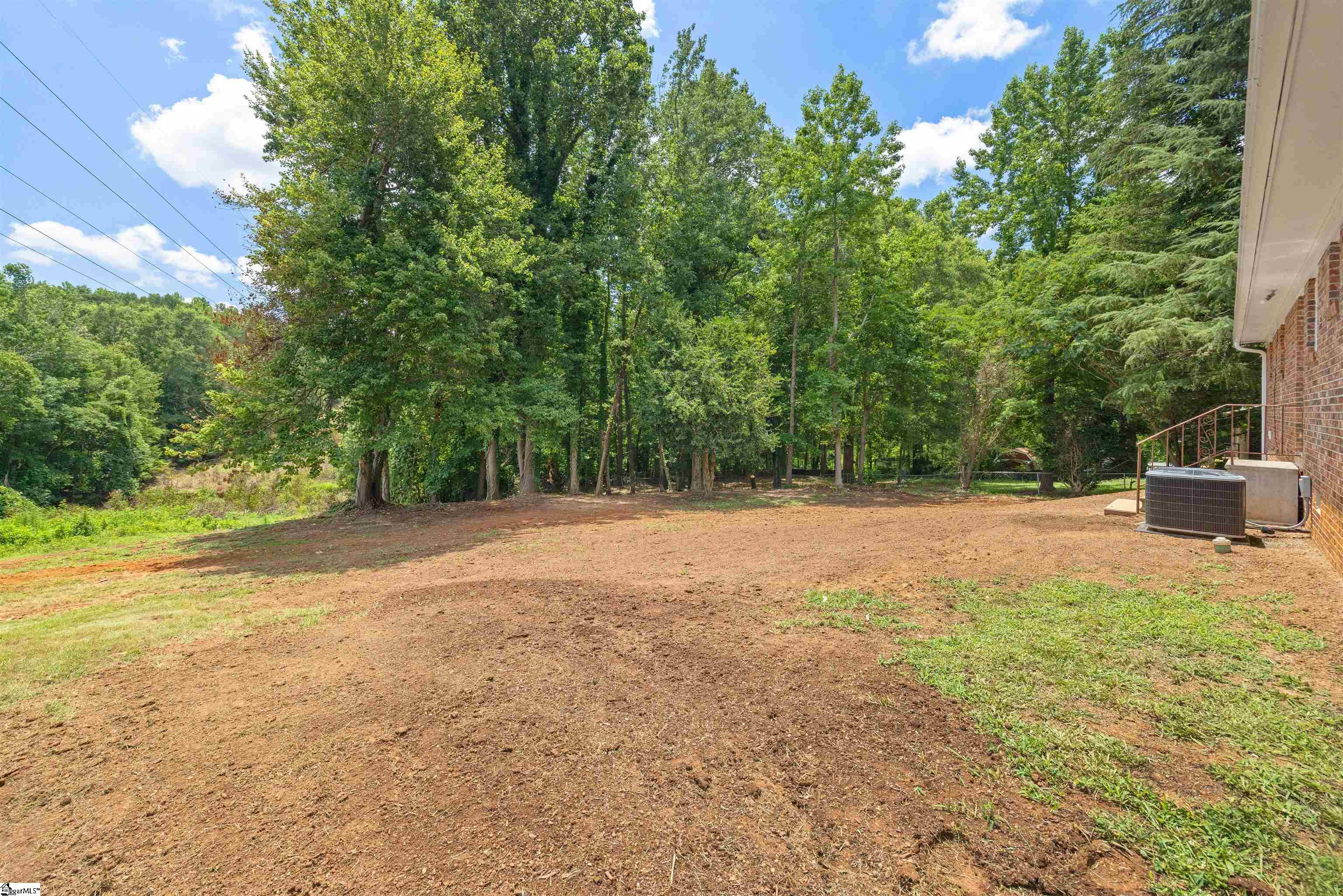 45 Maxie Avenue Greenville, SC 29611