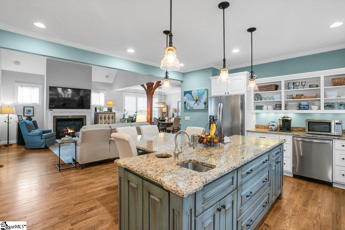 213 Weddington Lane Simpsonville, SC 29681