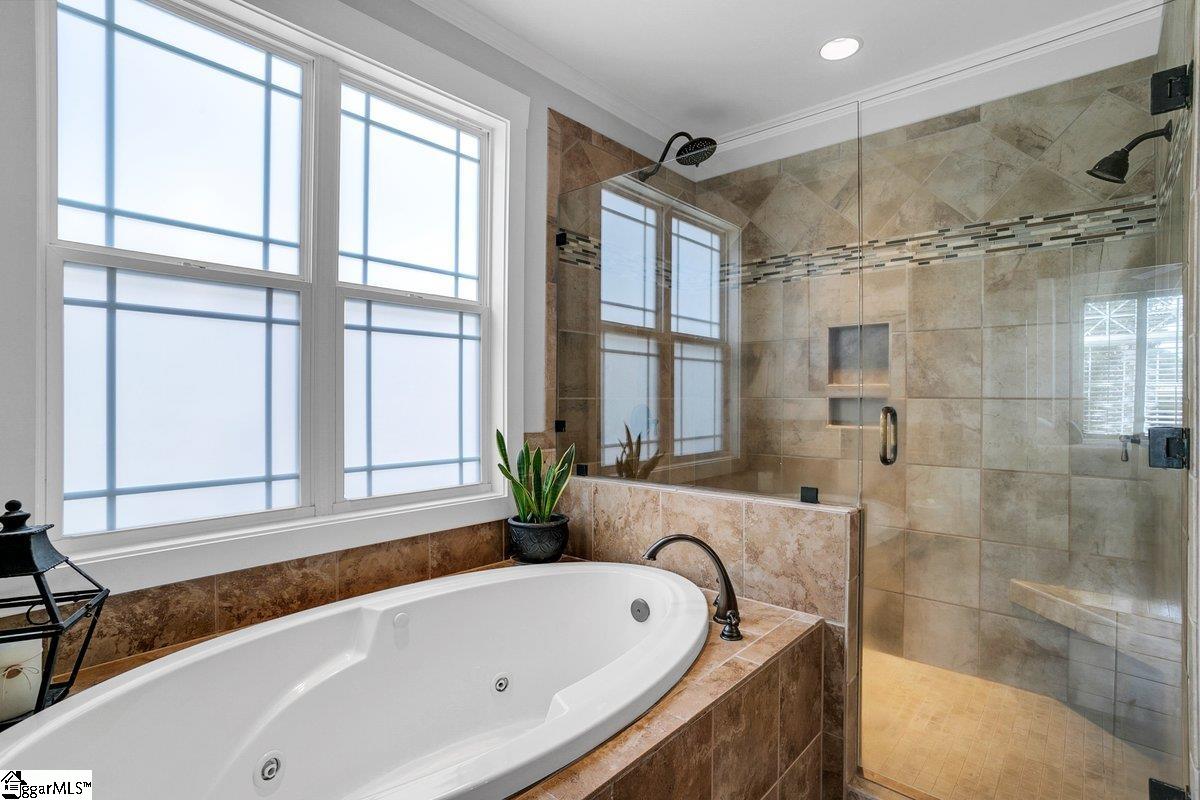 213 Weddington Lane Simpsonville, SC 29681