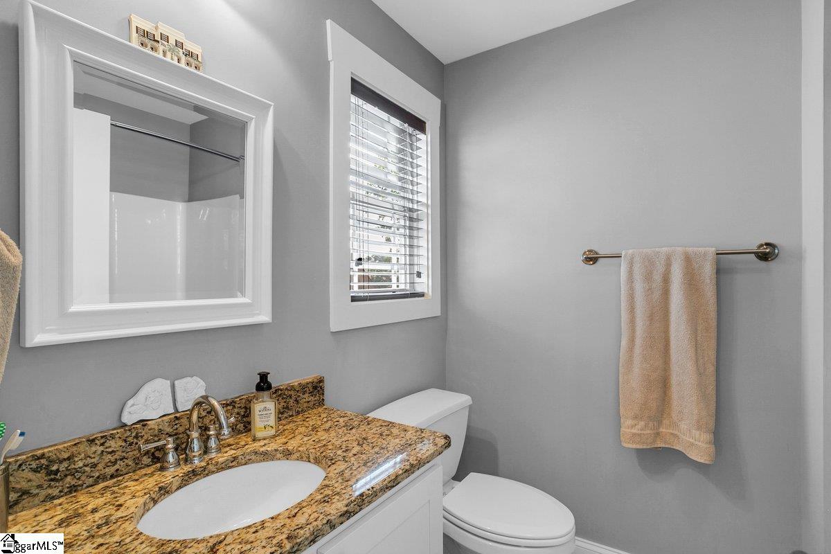 213 Weddington Lane Simpsonville, SC 29681