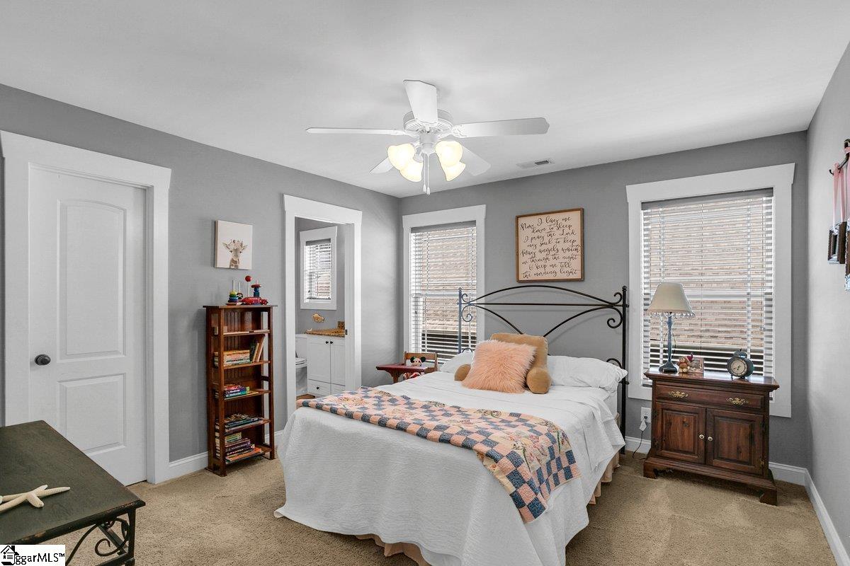 213 Weddington Lane Simpsonville, SC 29681