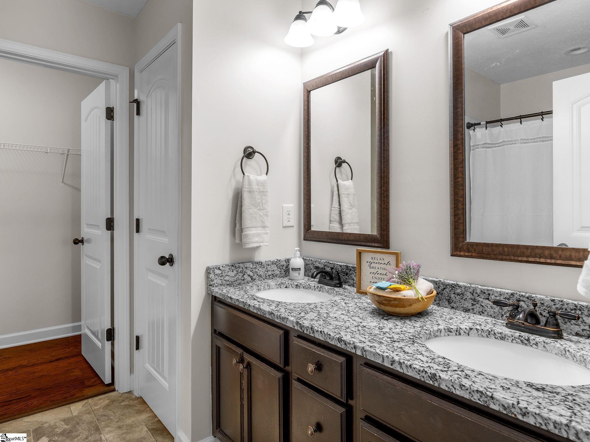 253 Highland Springs Loop Inman, SC 29349