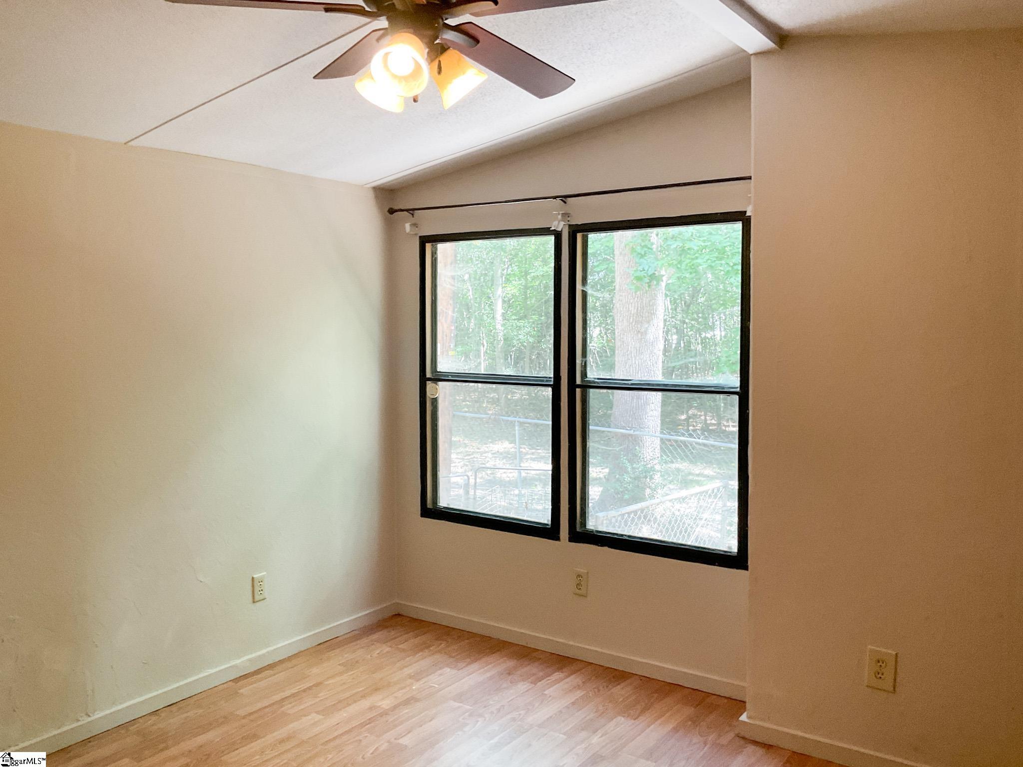 116 Putman Street Simpsonville, SC 29681-4510