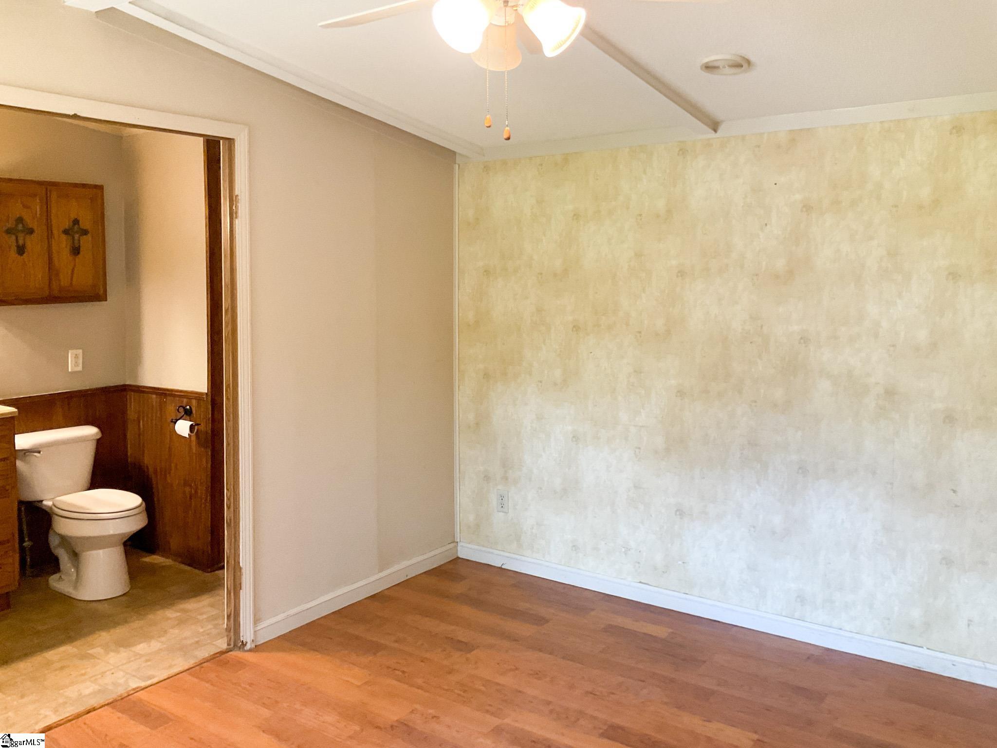 116 Putman Street Simpsonville, SC 29681-4510