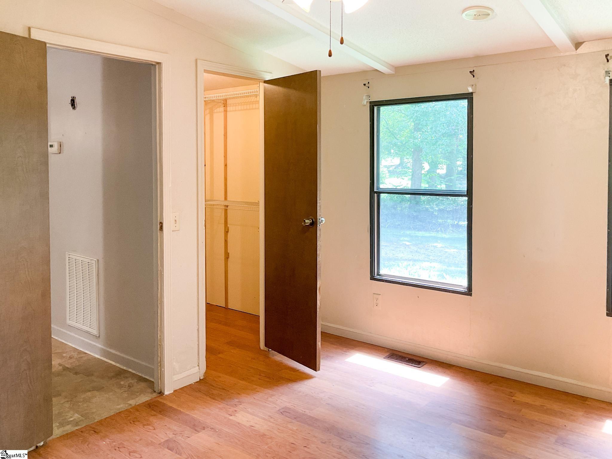 116 Putman Street Simpsonville, SC 29681-4510