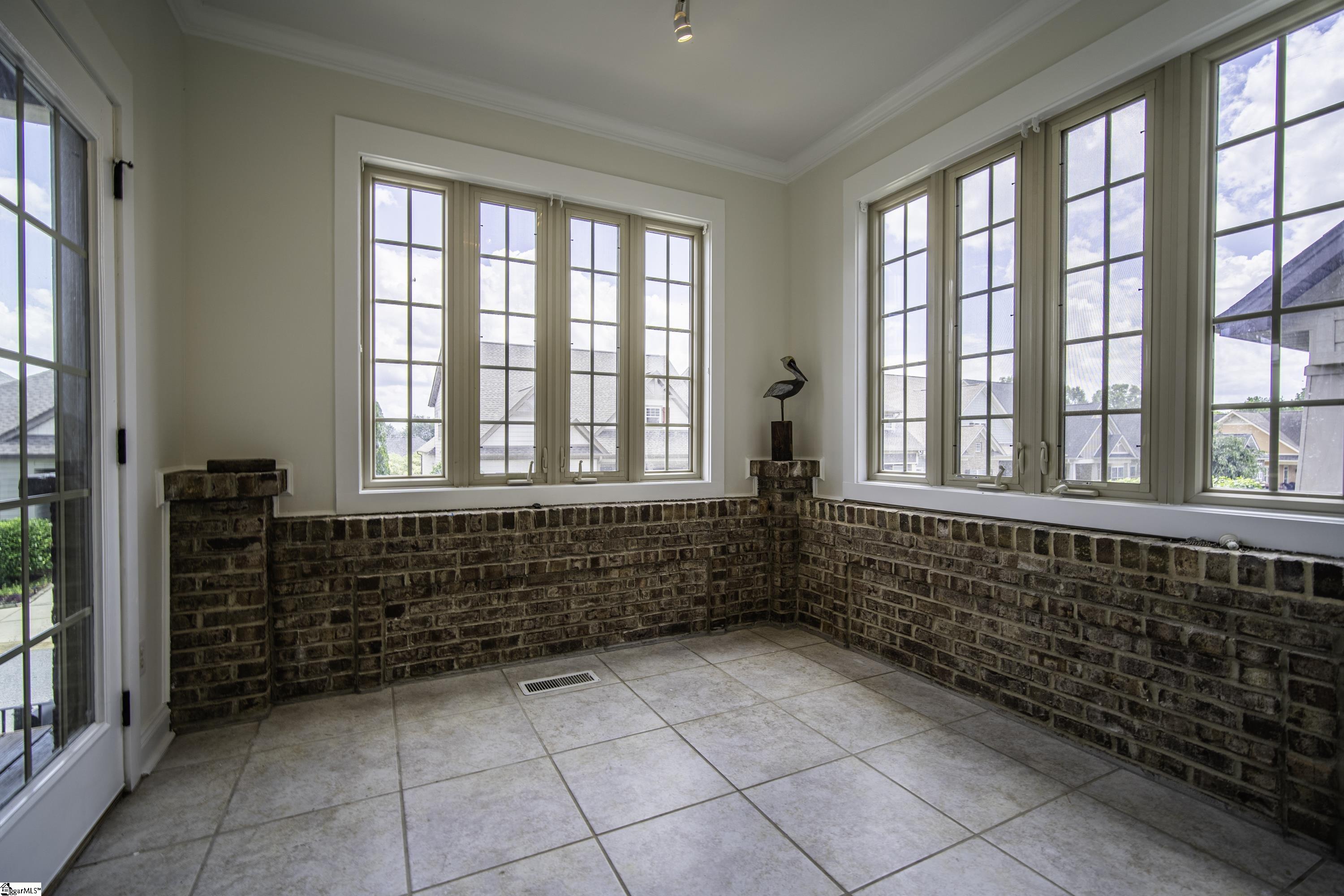 6 Worthington Court Simpsonville, SC 29681-3527
