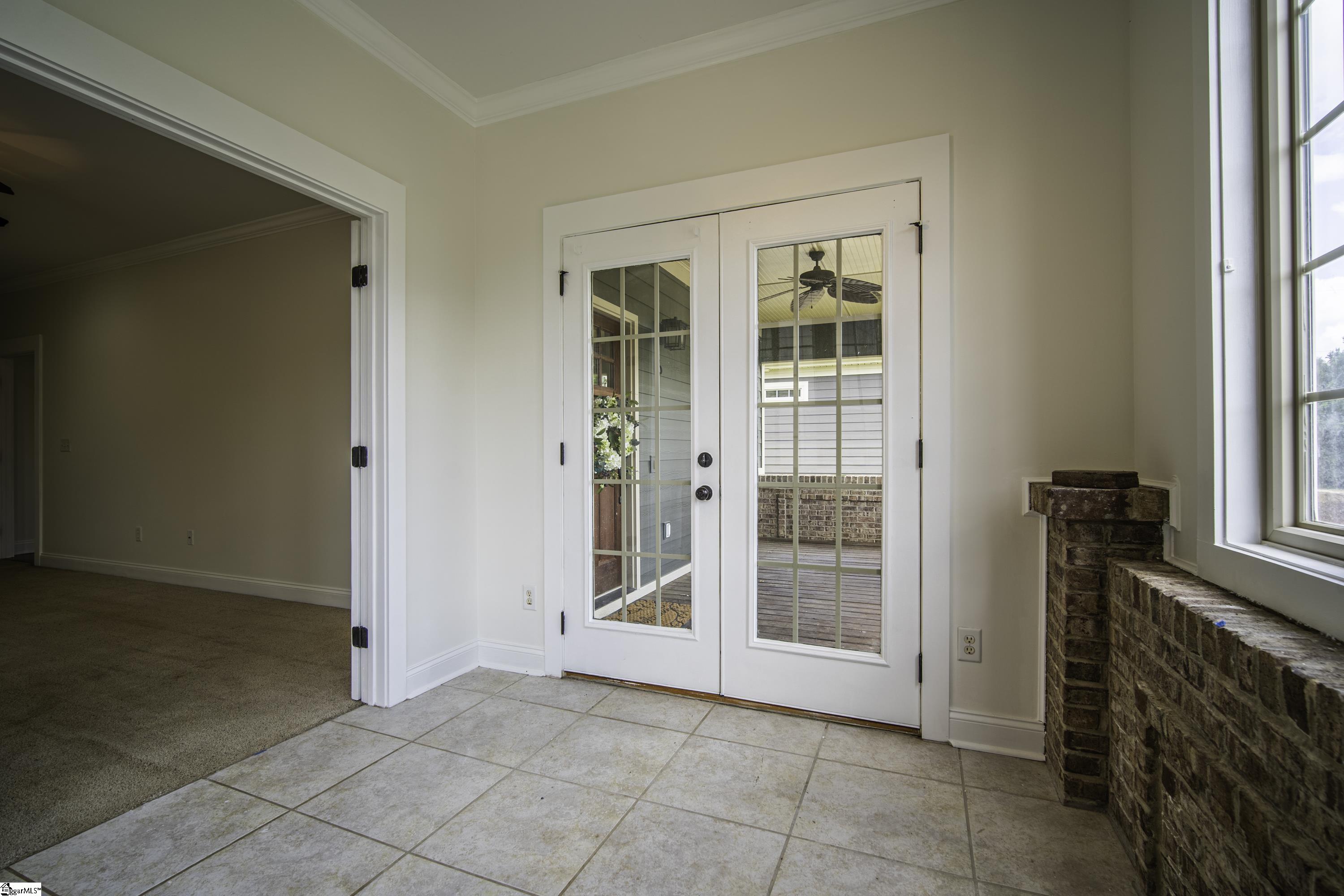 6 Worthington Court Simpsonville, SC 29681-3527