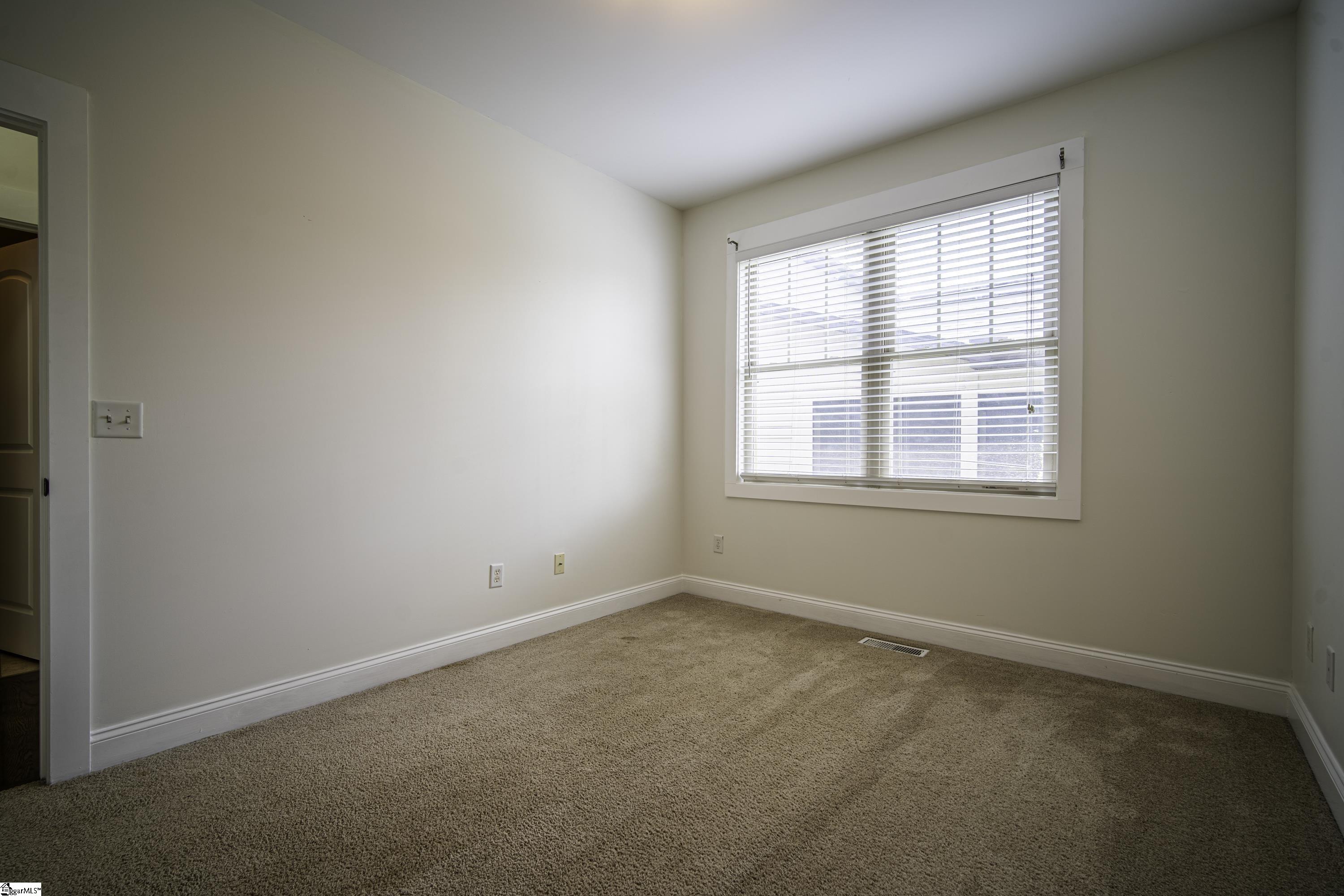 6 Worthington Court Simpsonville, SC 29681-3527