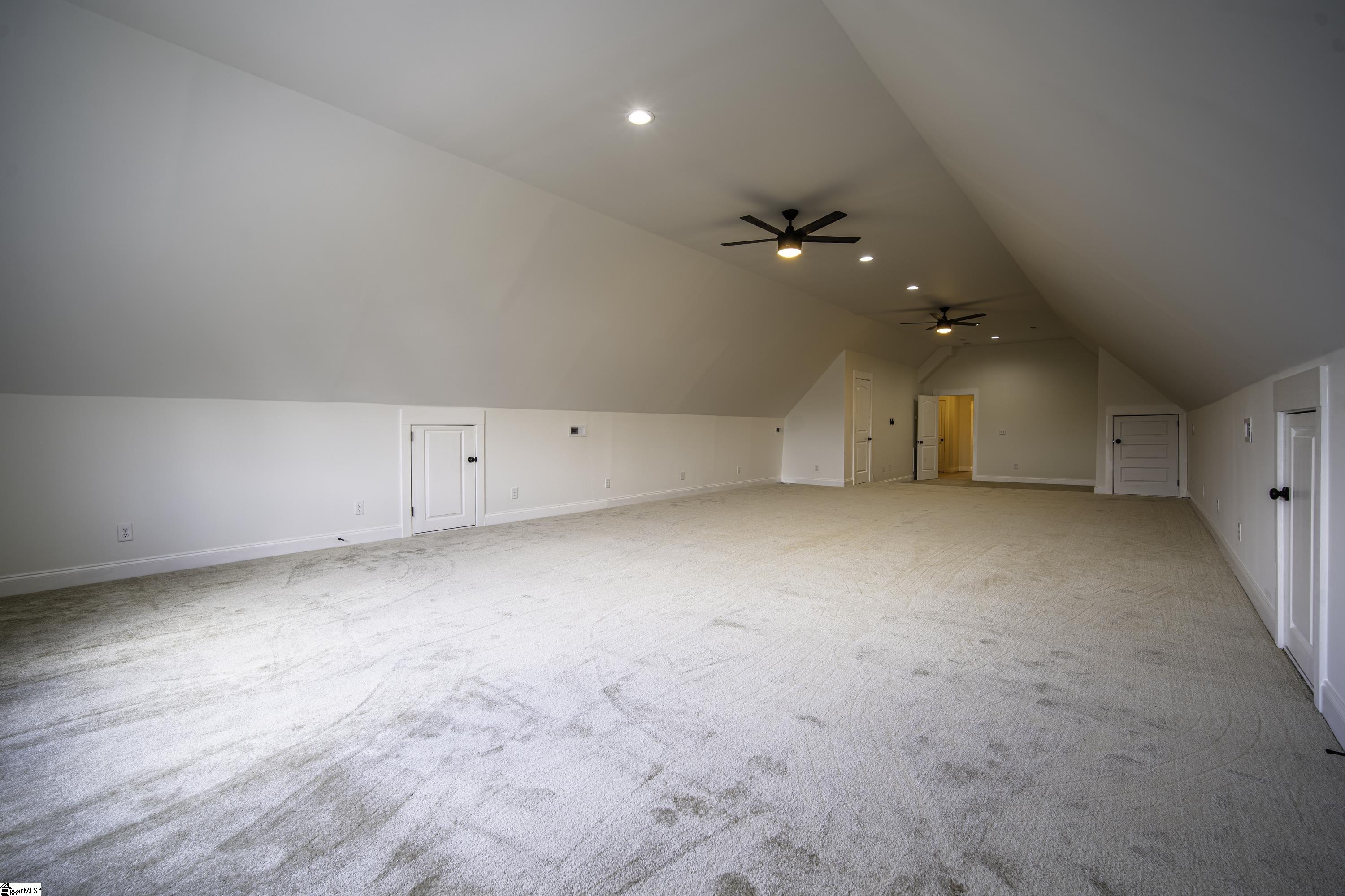 6 Worthington Court Simpsonville, SC 29681-3527