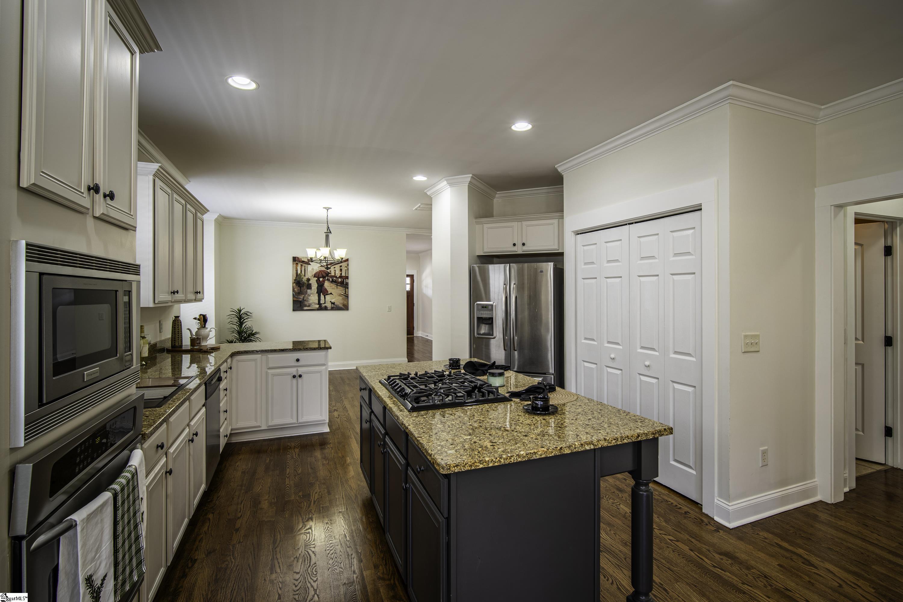 6 Worthington Court Simpsonville, SC 29681-3527
