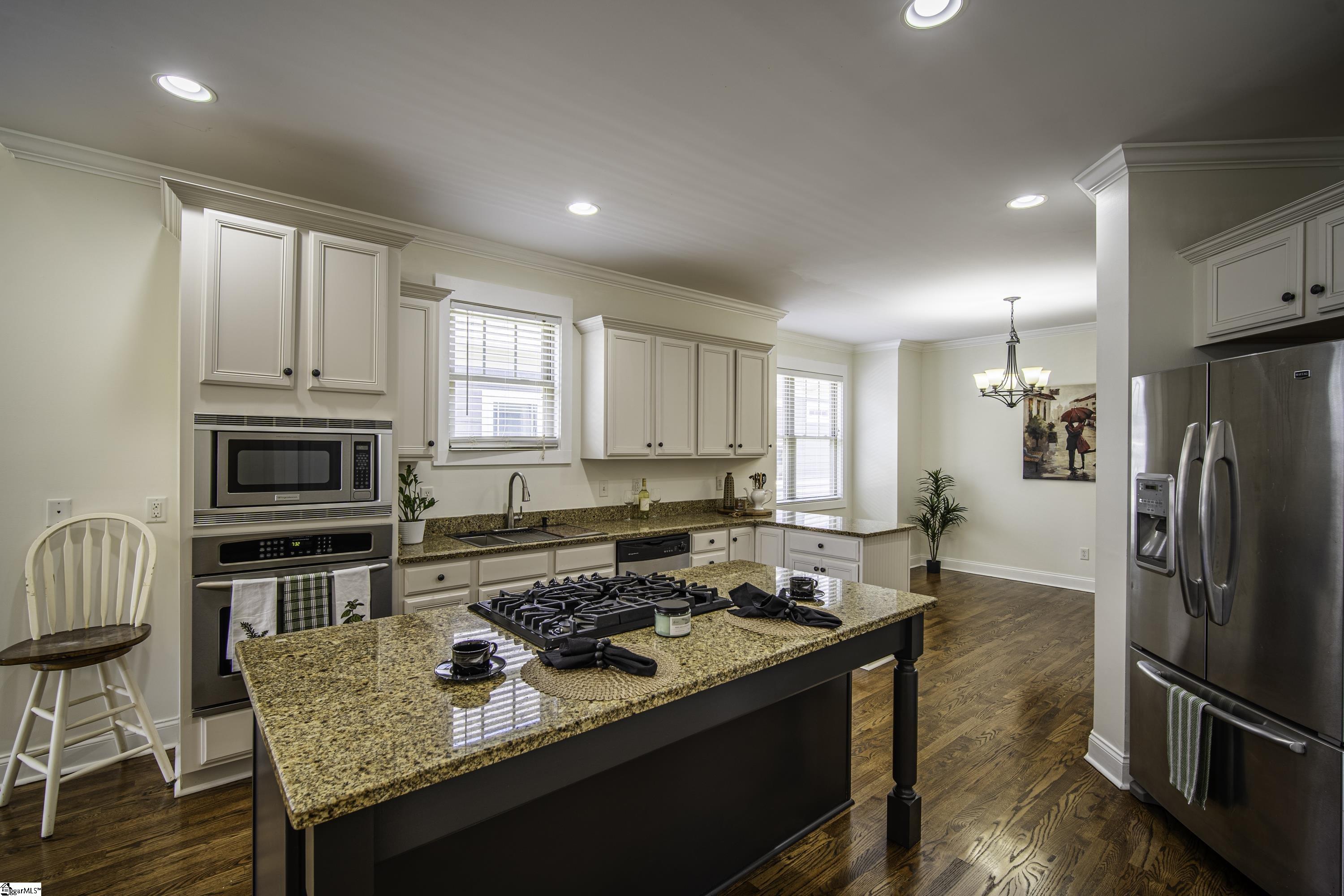 6 Worthington Court Simpsonville, SC 29681-3527