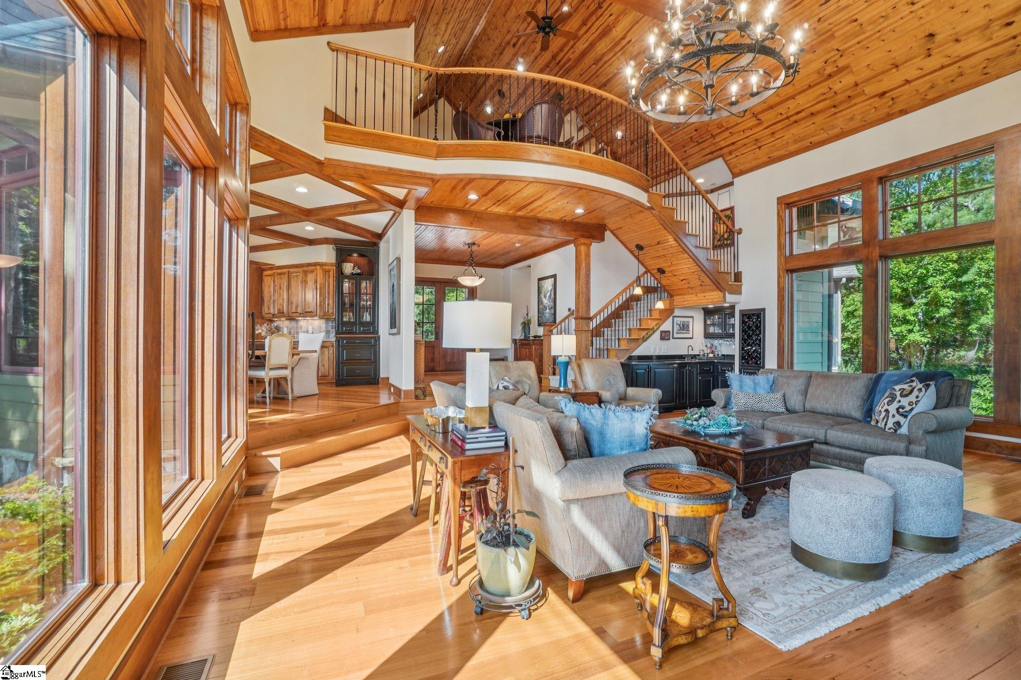 812 Lake View Court Salem, SC 29676