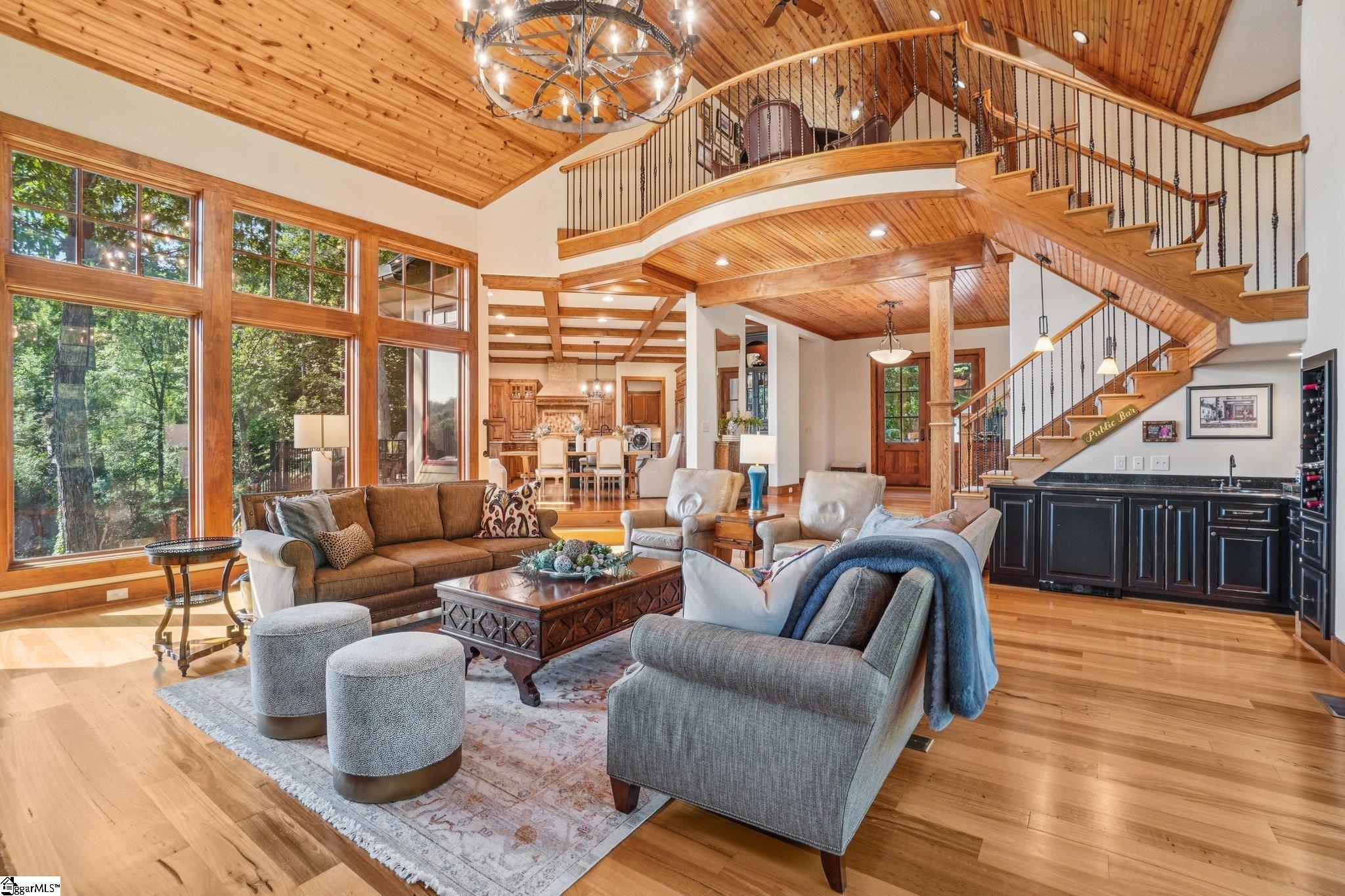 812 Lake View Court Salem, SC 29676