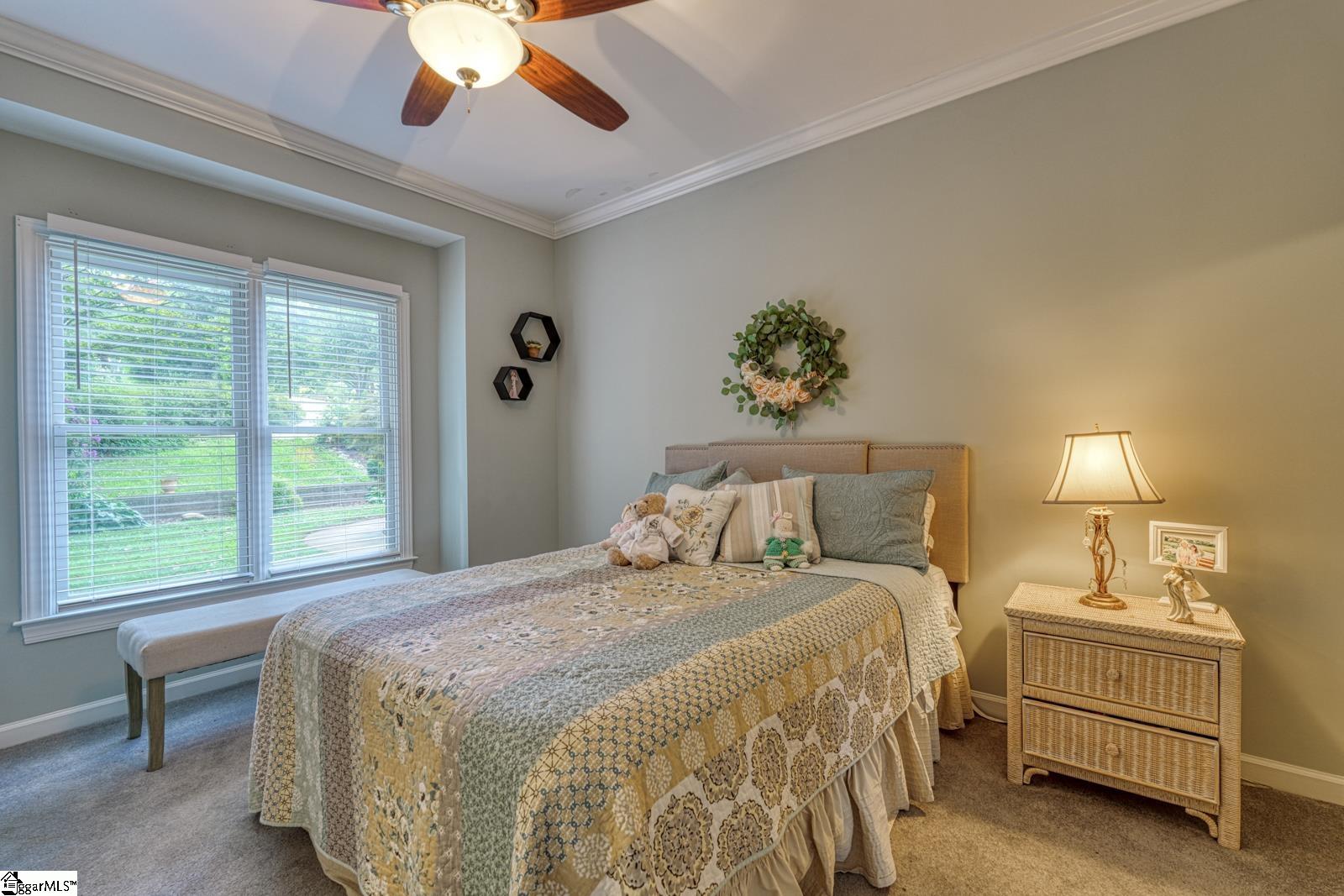 335 Hillcove Point Wellford, SC 29385