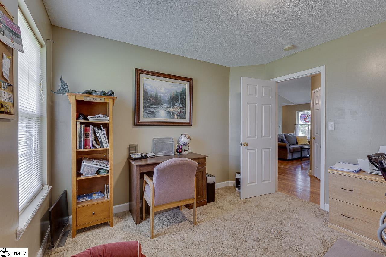 2109 Rolling Green Road Anderson, SC 29621
