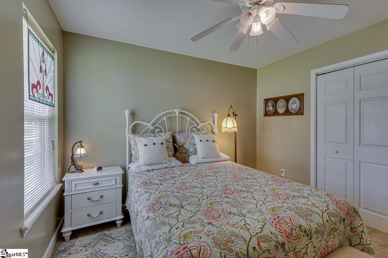 2109 Rolling Green Road Anderson, SC 29621