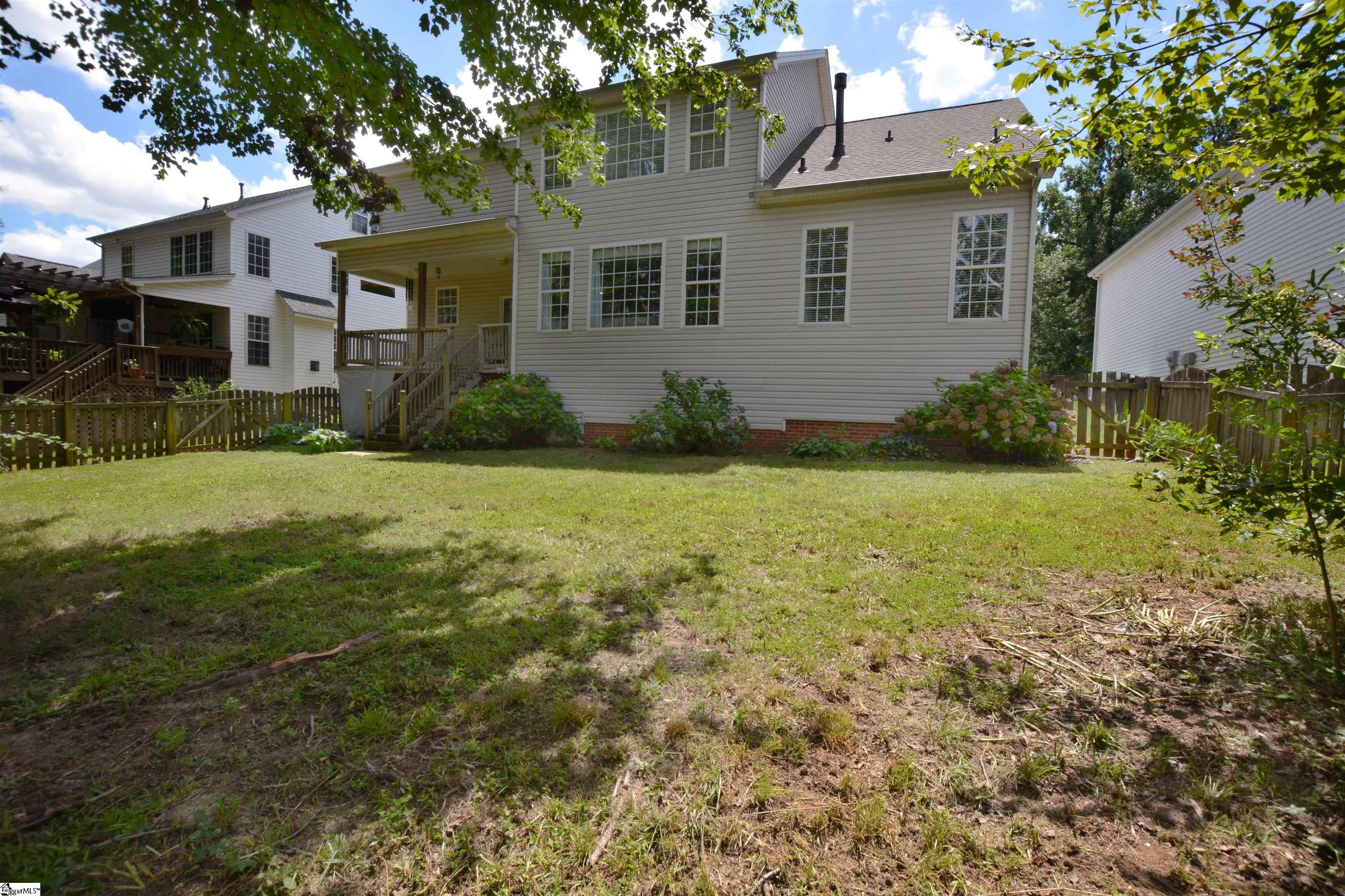549 Kingsmoor Drive Simpsonville, SC 29681