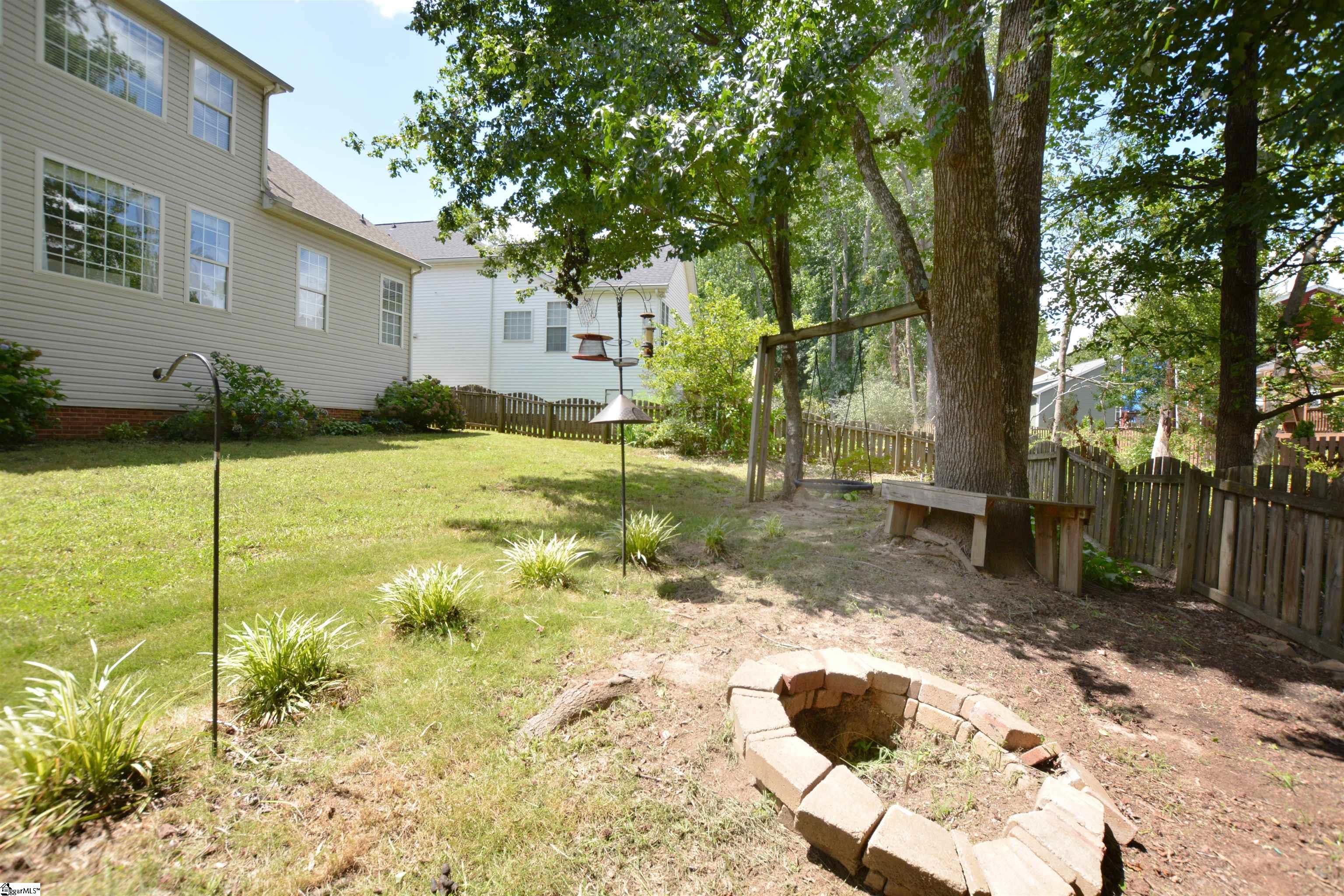 549 Kingsmoor Drive Simpsonville, SC 29681