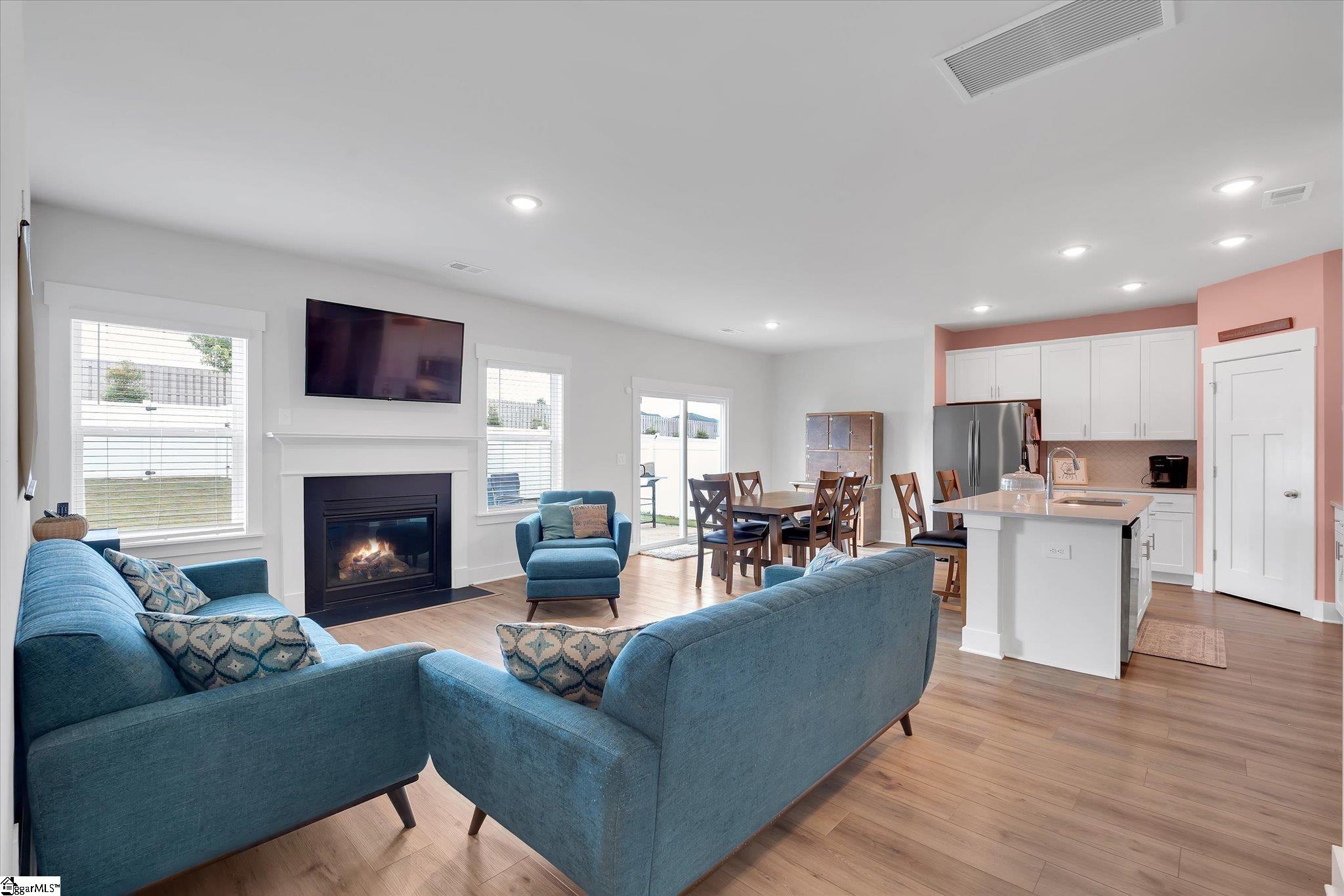 203 Allenby Lane Simpsonville, SC 29680