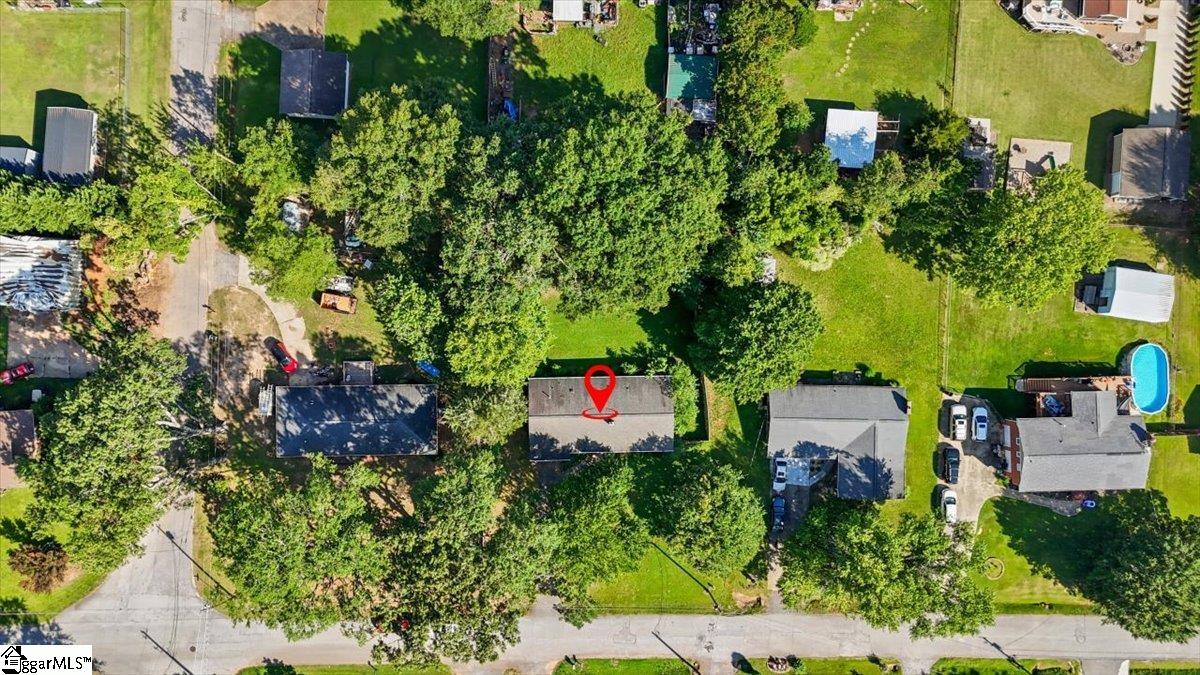 16 Wardview Avenue Greenville, SC 29617