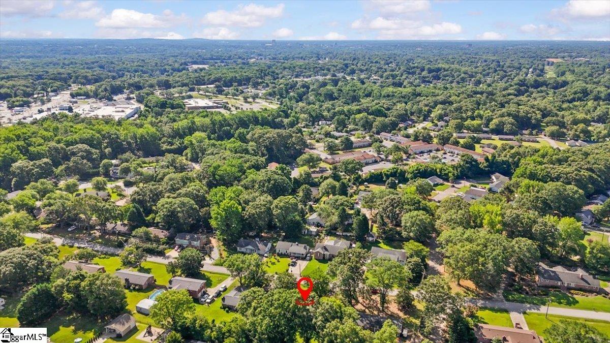 16 Wardview Avenue Greenville, SC 29617