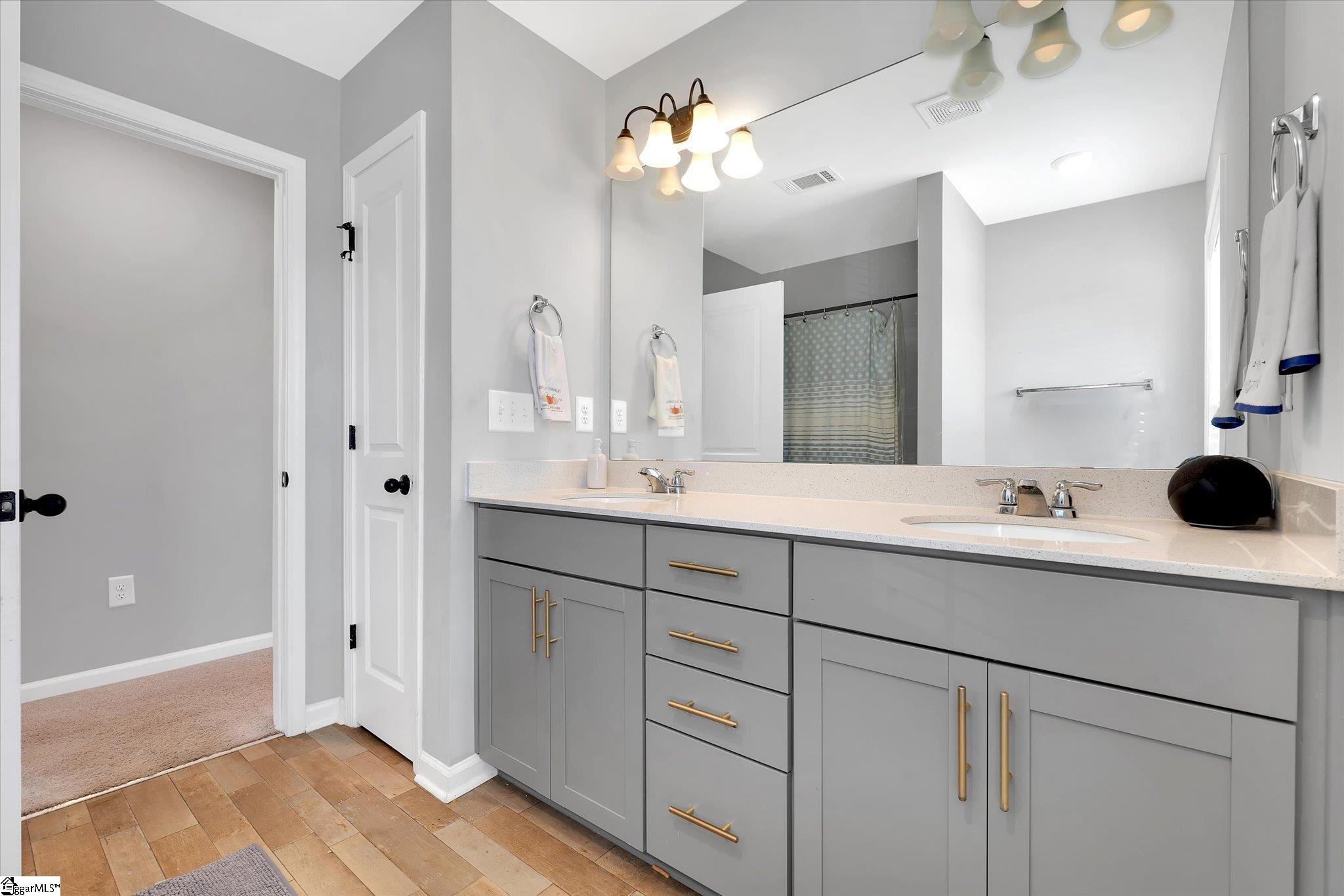503 Townsend Avenue Greer, SC 29651