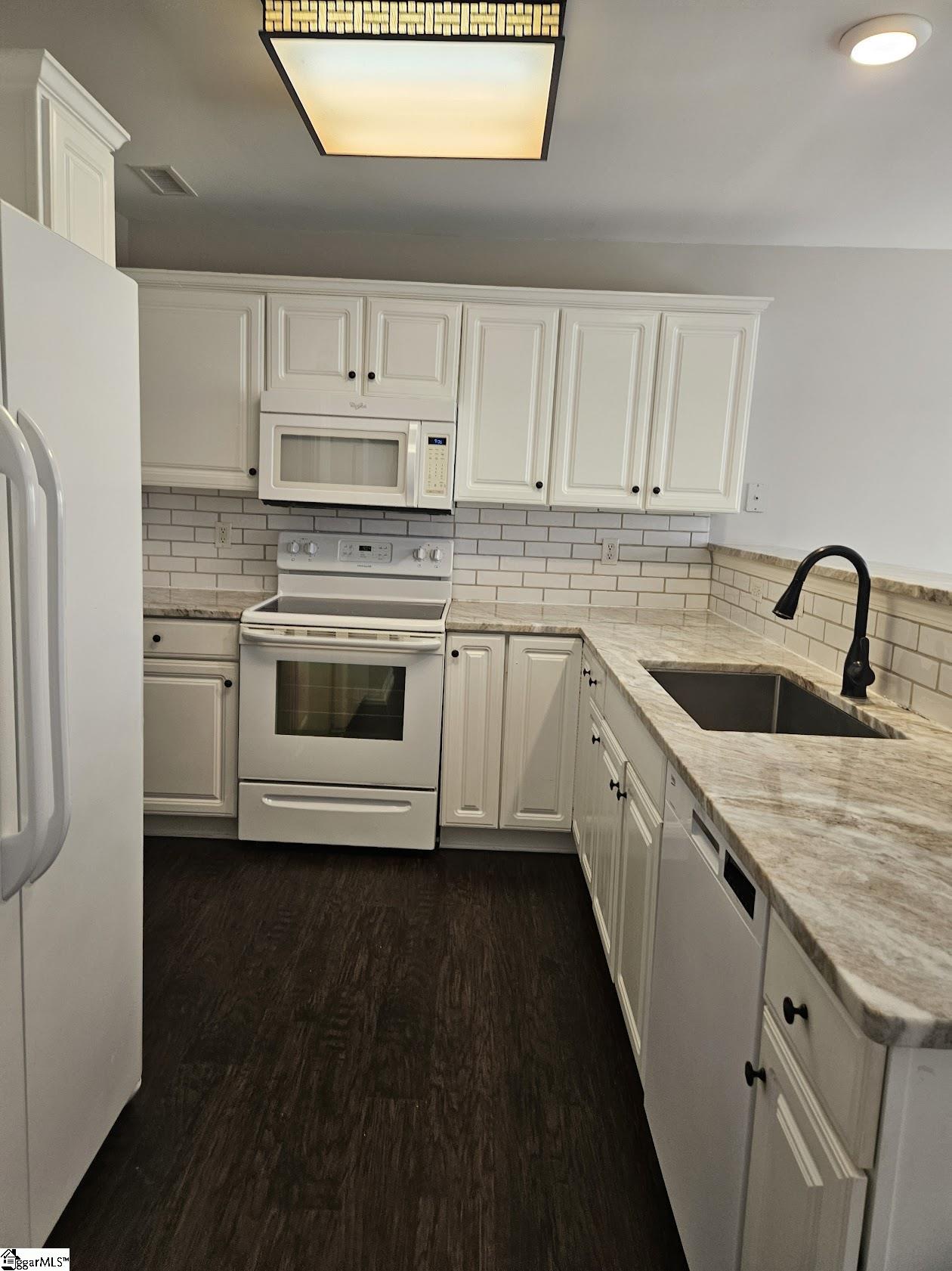 100 Wyndham Court Greenville, SC 29615