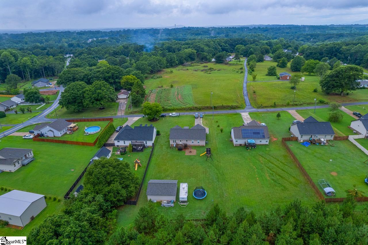 214 Lamp Post Road Inman, SC 29349