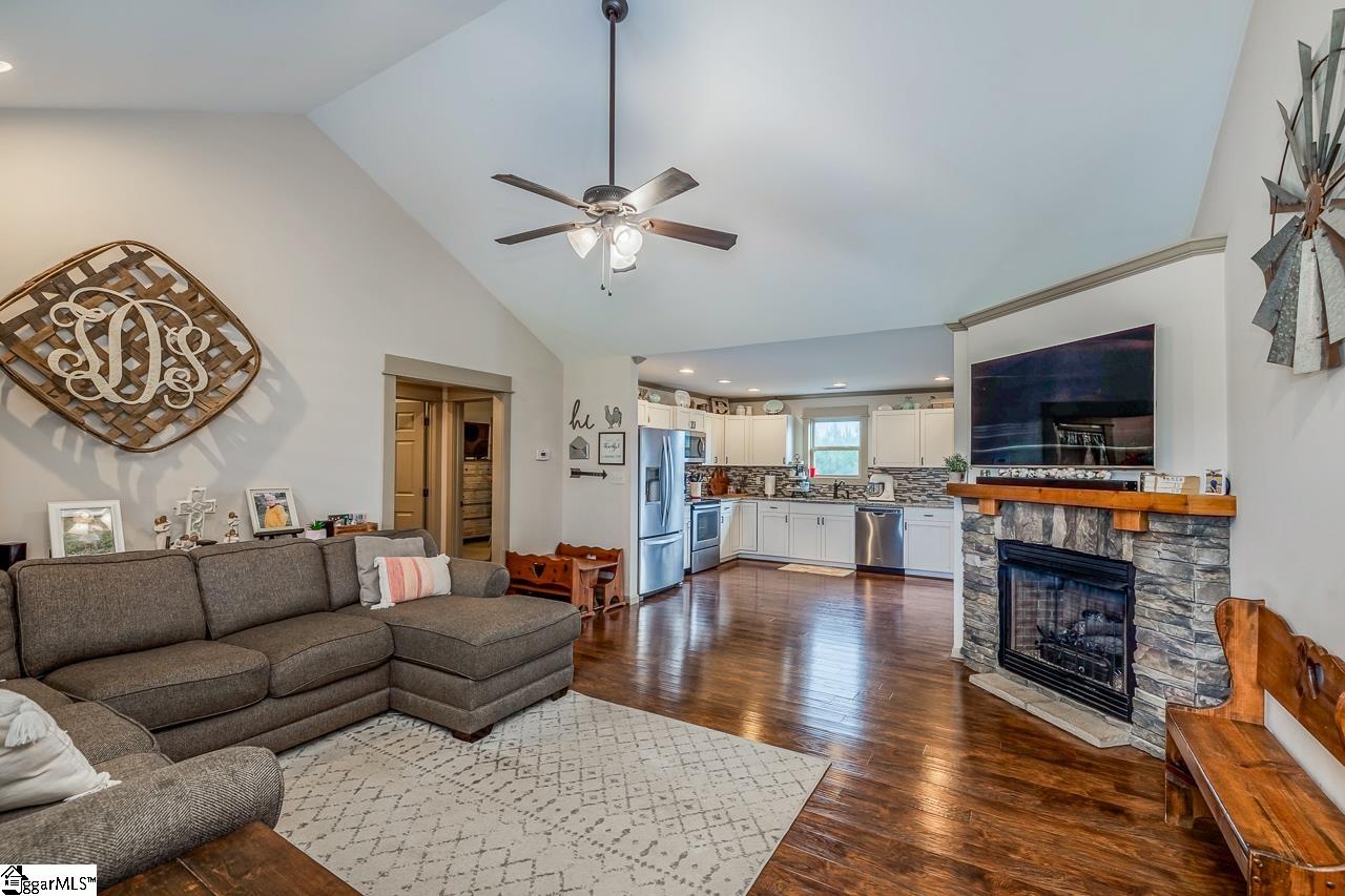 214 Lamp Post Road Inman, SC 29349