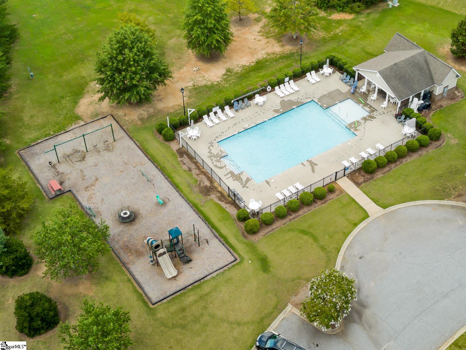 347 Kelsey Glen Lane Simpsonville, SC 29681