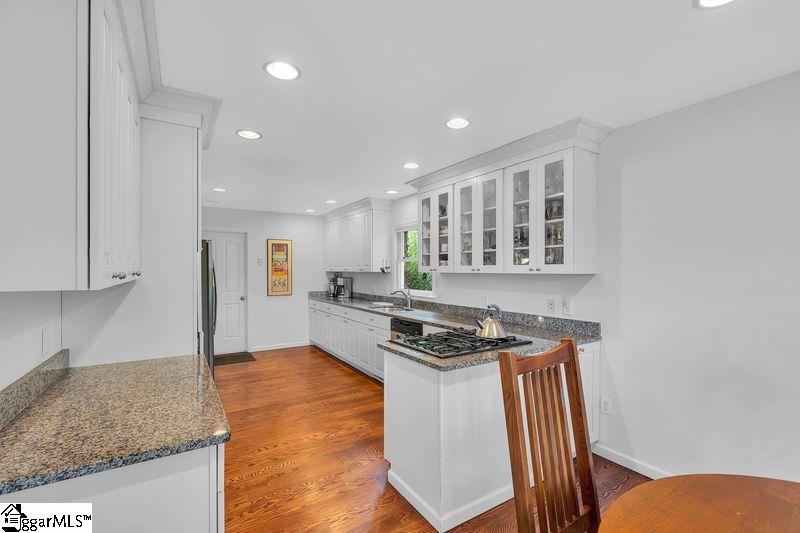 156 Circle Top Drive Hendersonville, NC 28739