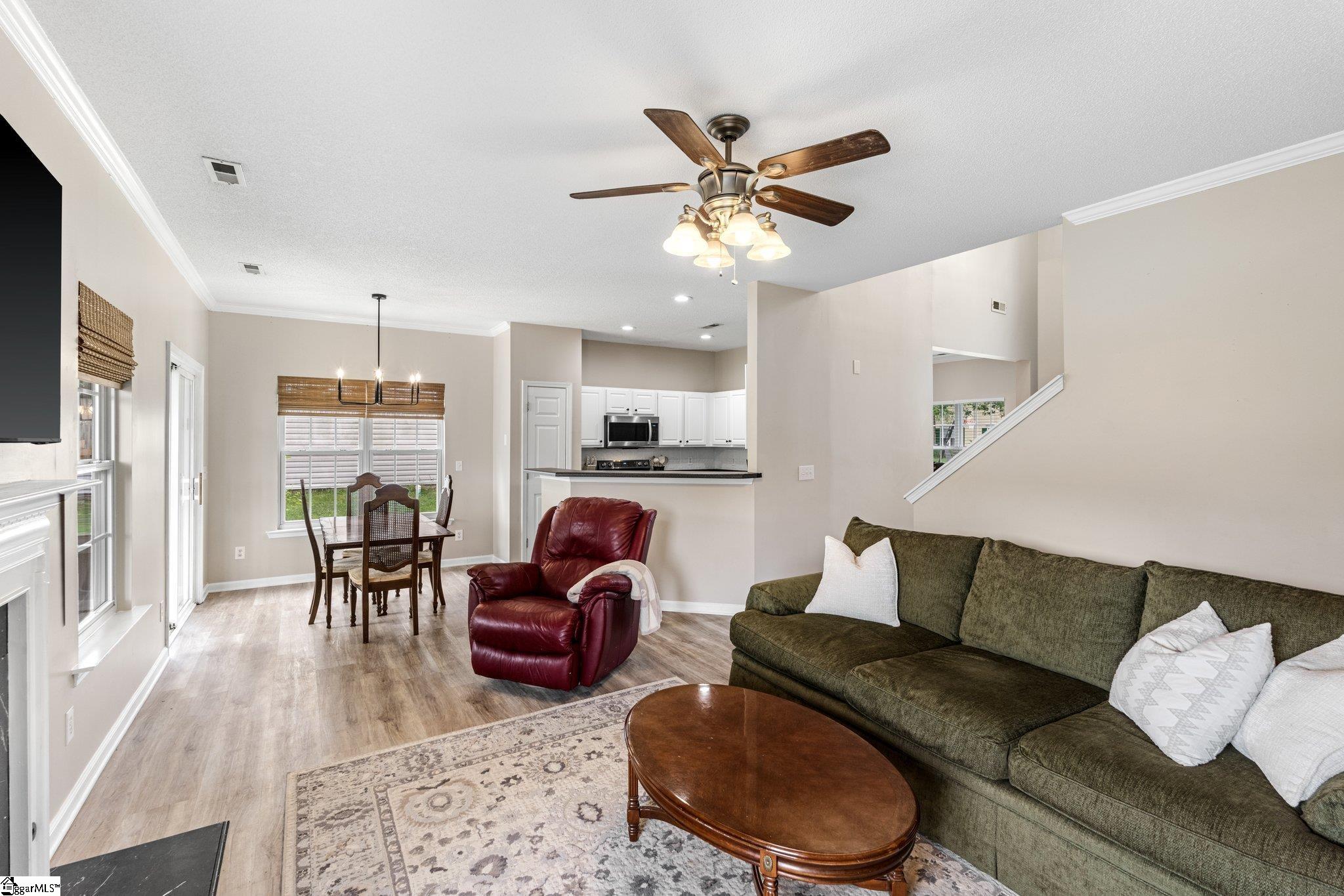 16 N Orchard Farms Avenue Simpsonville, SC 29681