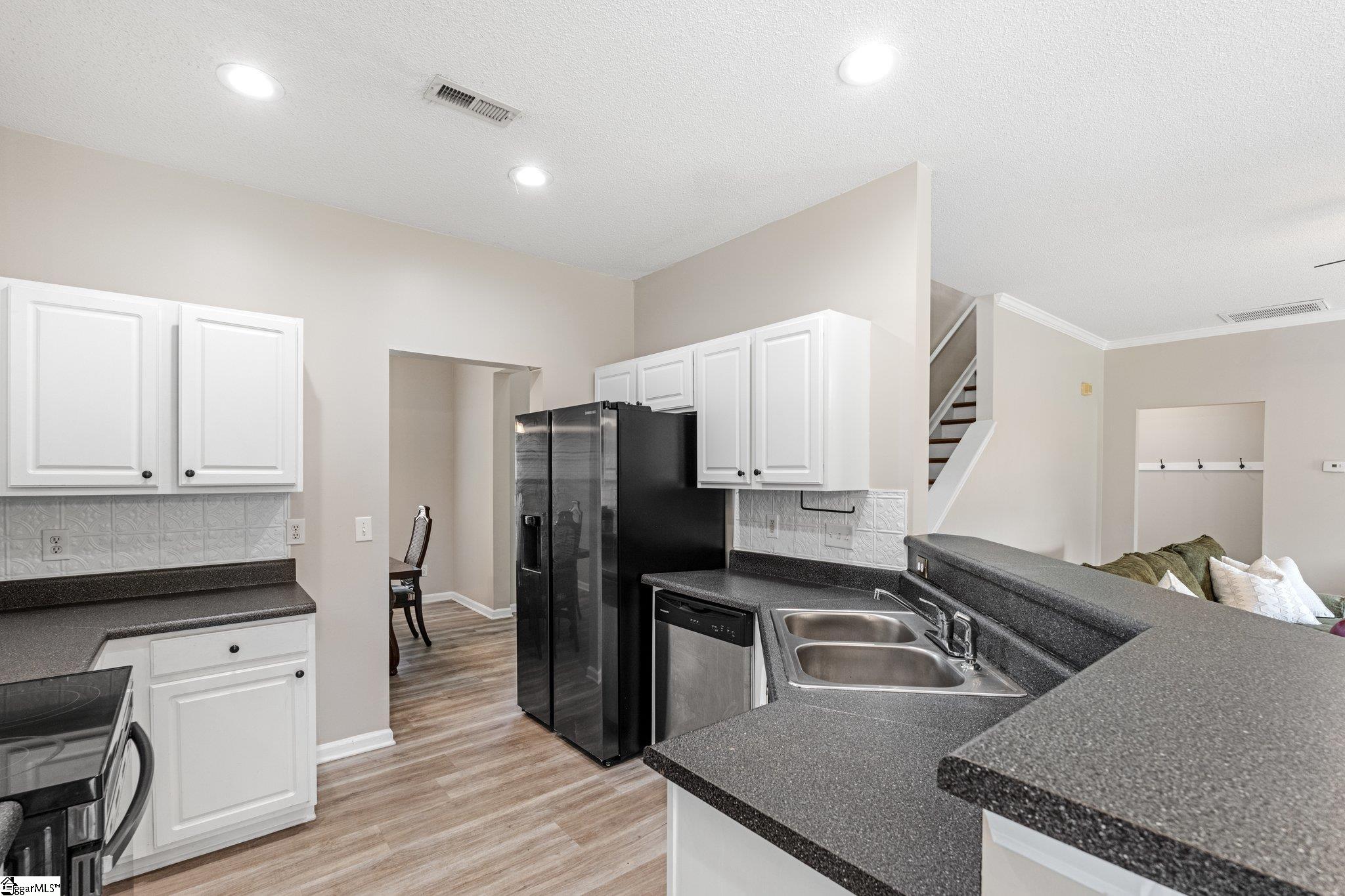 16 N Orchard Farms Avenue Simpsonville, SC 29681