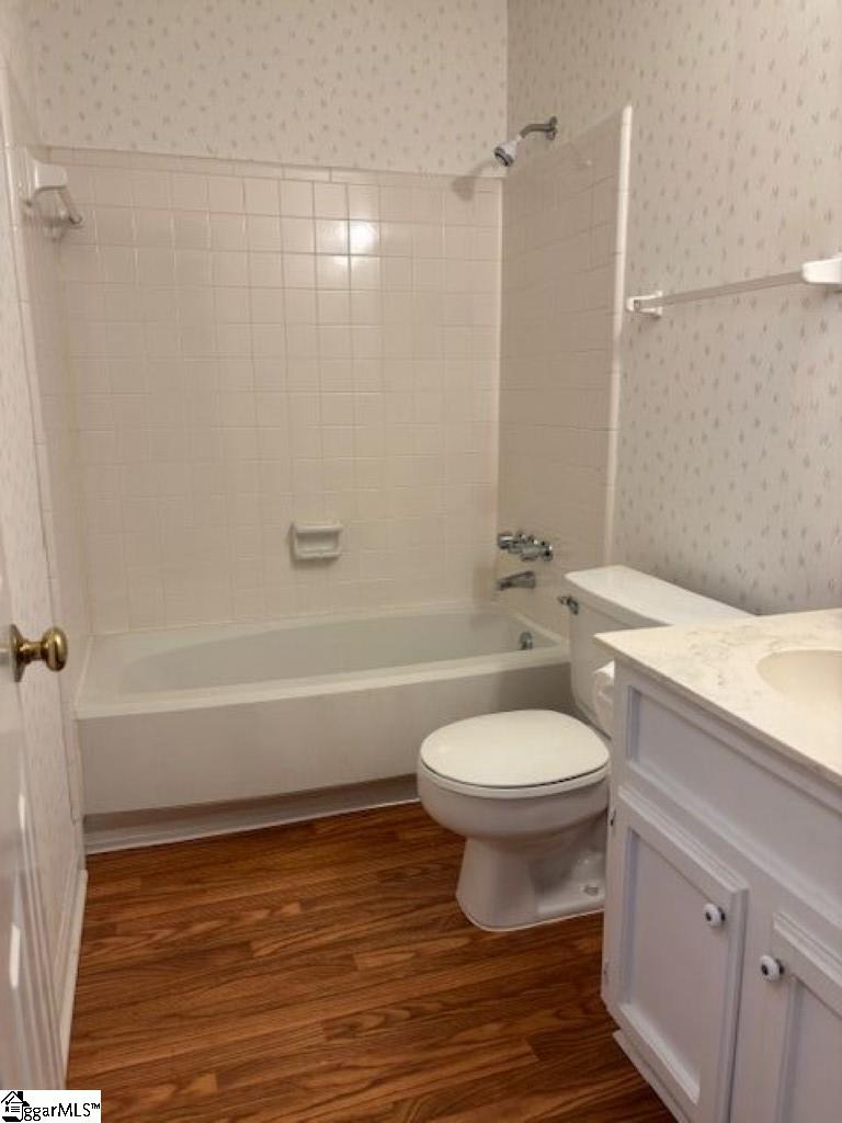 801 Wenwood Circle Greenville, SC 29604-4247