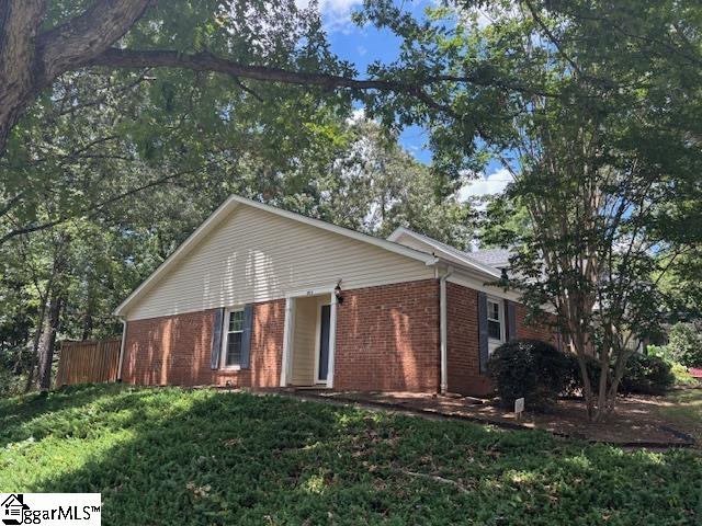 801 Wenwood Circle Greenville, SC 29604-4247