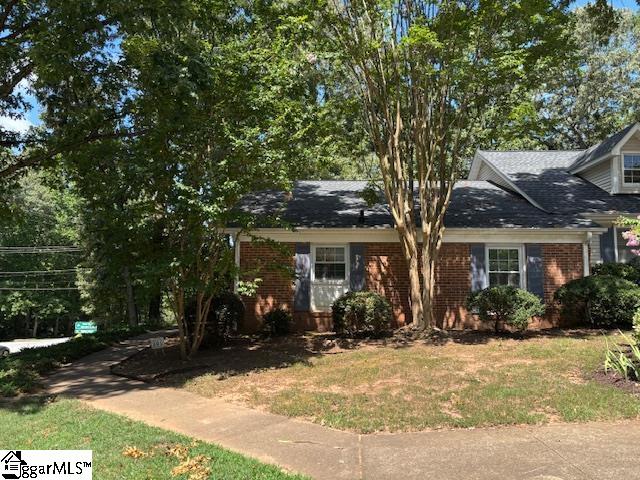 801 Wenwood Circle Greenville, SC 29604-4247