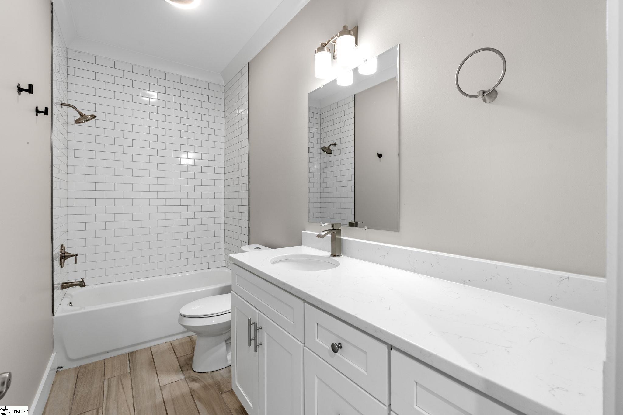 34 Seth Street Greenville, SC 29605