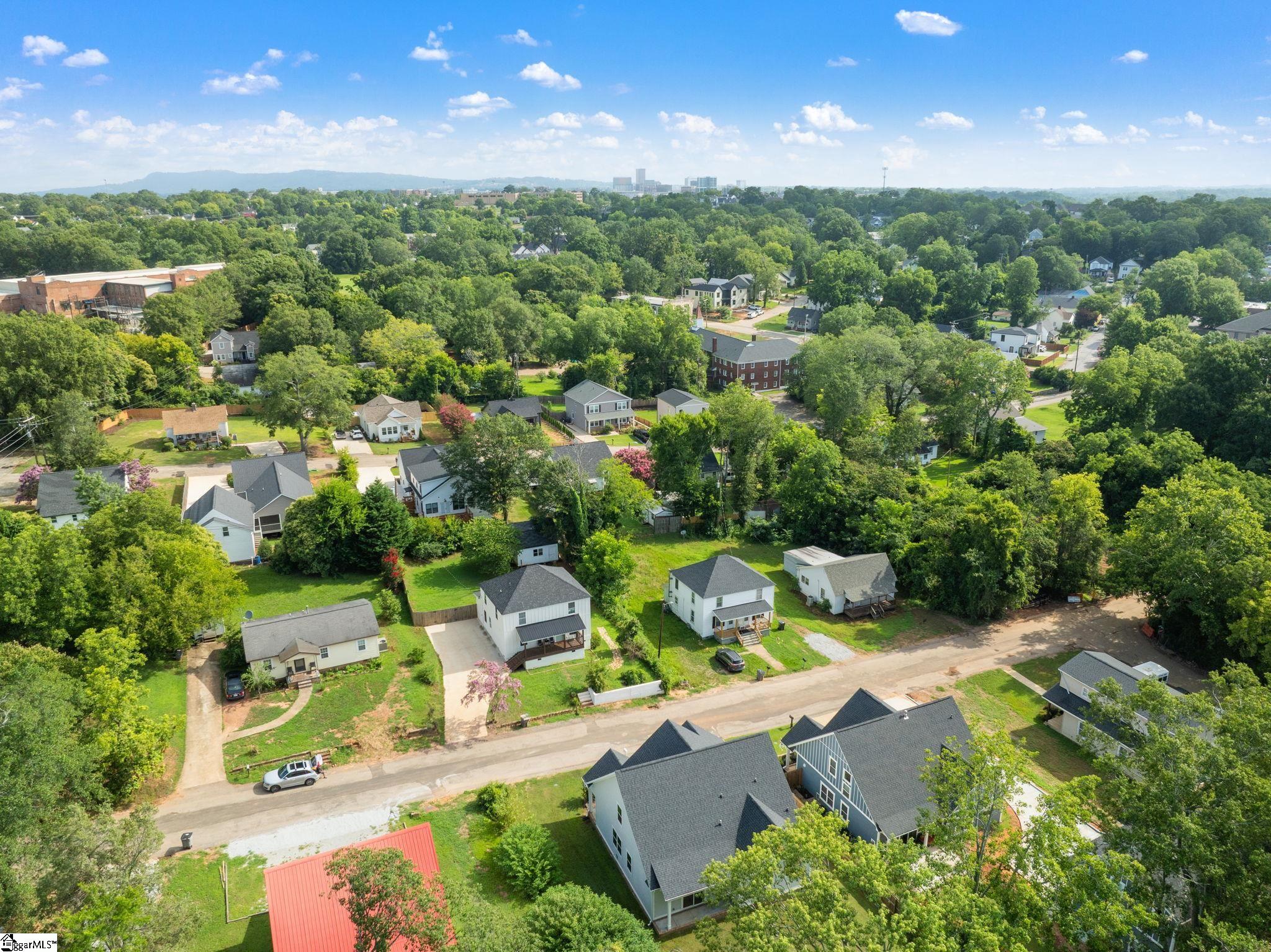 34 Seth Street Greenville, SC 29605