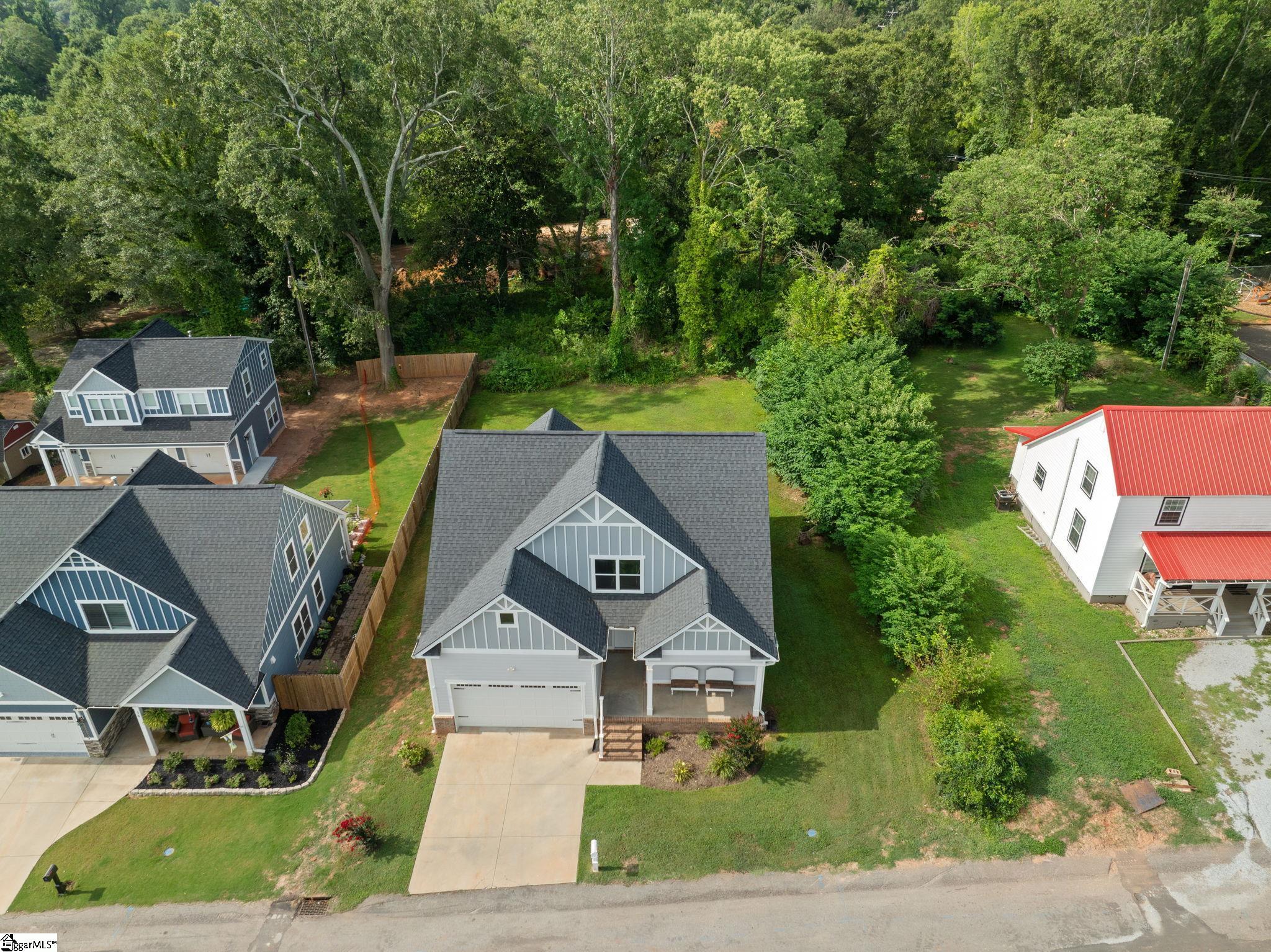 34 Seth Street Greenville, SC 29605