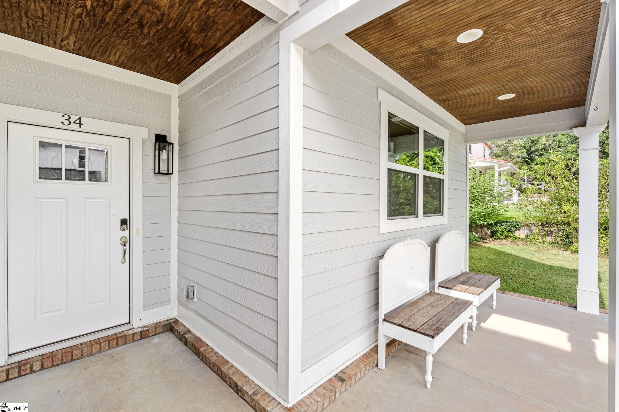 34 Seth Street Greenville, SC 29605