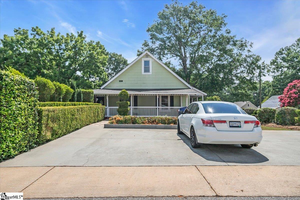 101 Iselin Street Simpsonville, SC 29681