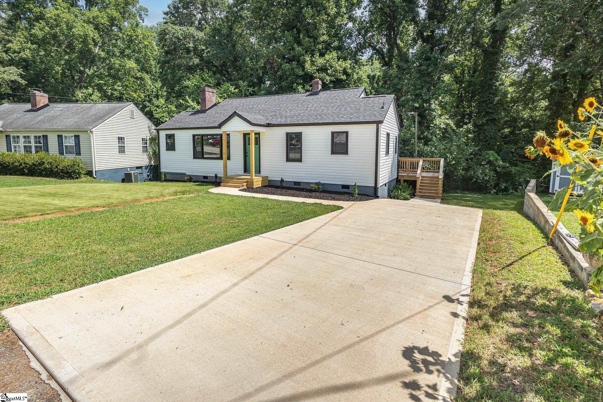 121 E Decatur Street Greenville, SC 29617