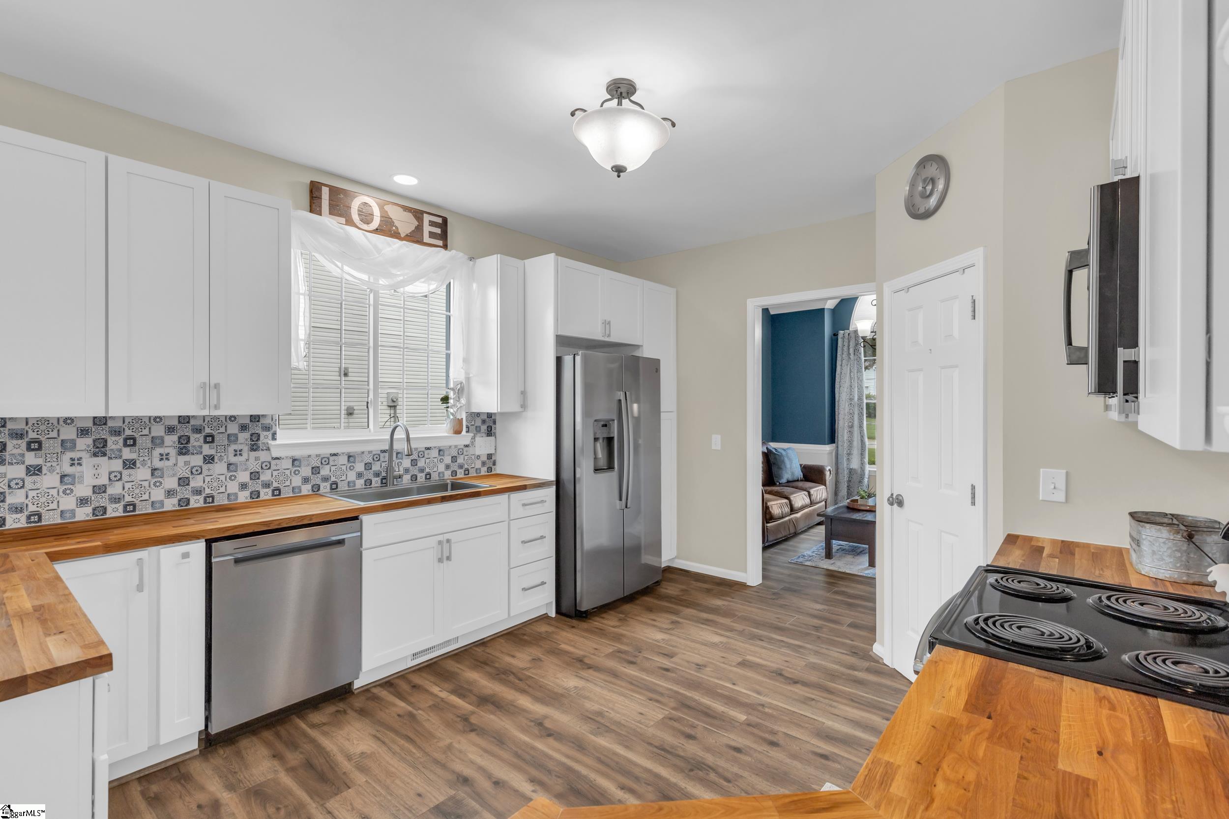 2 Cherrystone Court Simpsonville, SC 29680