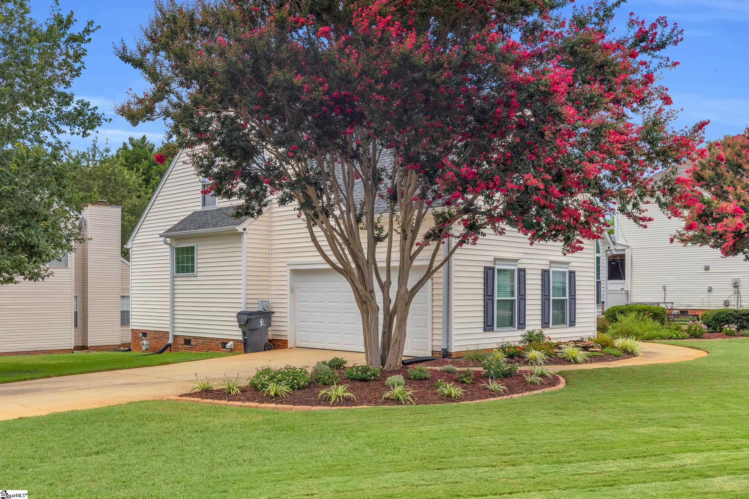 2 Cherrystone Court Simpsonville, SC 29680